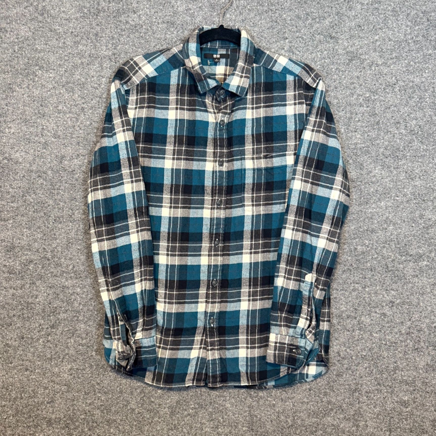 Uniqlo Uniqlo Shirt Mens M Blue Plaid Flannel Long Sleeve Button Up Casual Shirt Men Size US M / EU 48-50 / 2 - 2 Thumbnail