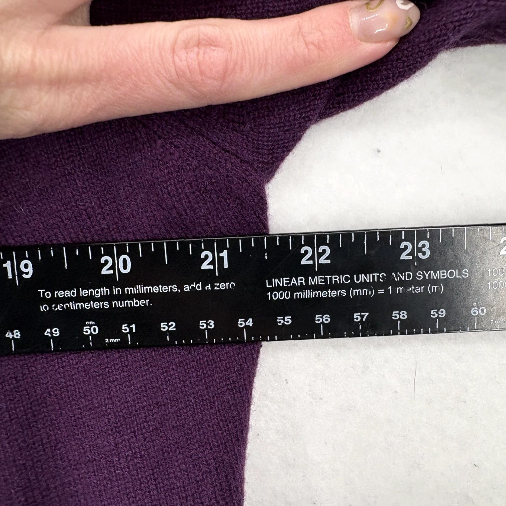 Vintage Kinross Cashmere Cardigan Sweater Womens Medium Purple Ruffle Hem Open Front Knit 100% Cashmere V-Neck Long Sleeve Solid Fall Winter Size M / US 6-8 / IT 42-44 - 7 Thumbnail