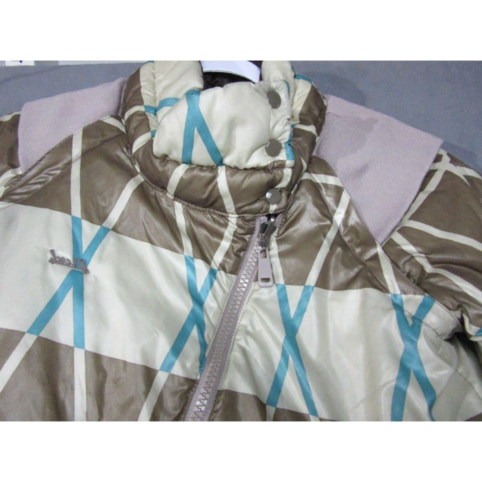 Diesel Diesel Jacket Womens Small Brown Geometric Reversible Puffer Removable Sleeves Zip Size S / US 4 / IT 40 - 3 Thumbnail