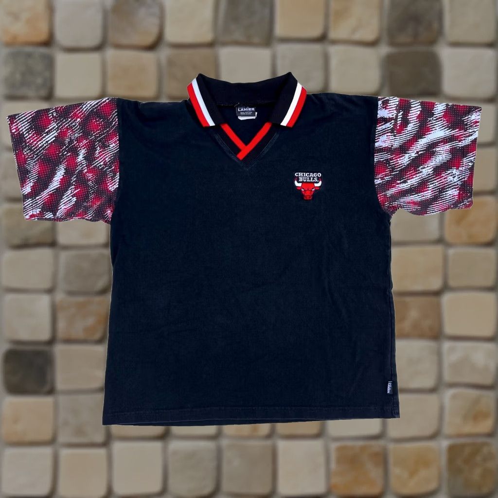 Vintage VINTAGE Men's 90s Chicago Bulls Polo Shirt Lanier Made in USA Sz M Polo Short Sleeve Black 100% Cotton Mens Size US M / EU 48-50 / 2 - 1 Thumbnail