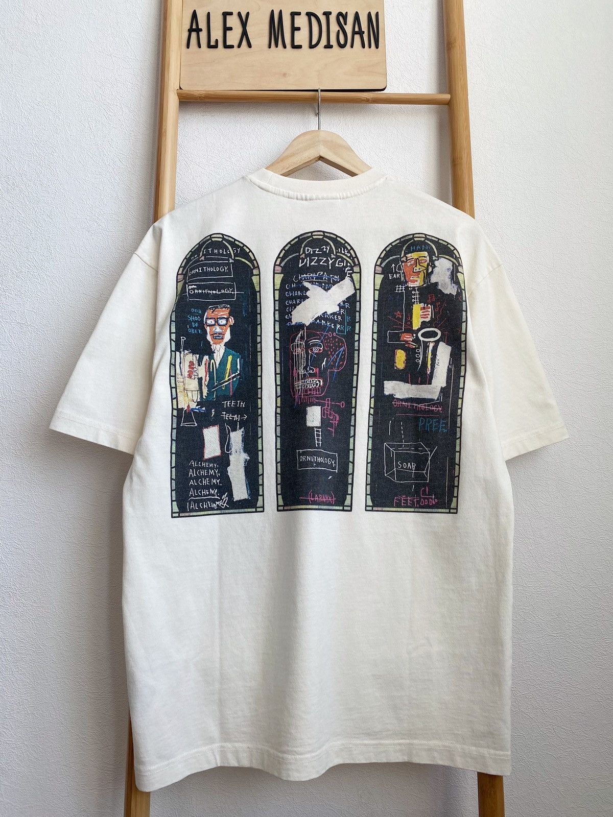 H&M × Jean-Michel Basquiat × Who Decides War WHO DECIDES WAR x BASQUIAT x H&M RELAXED FIT COTTON T-SHIRT Size US S / EU 44-46 / 1 - 4 Thumbnail
