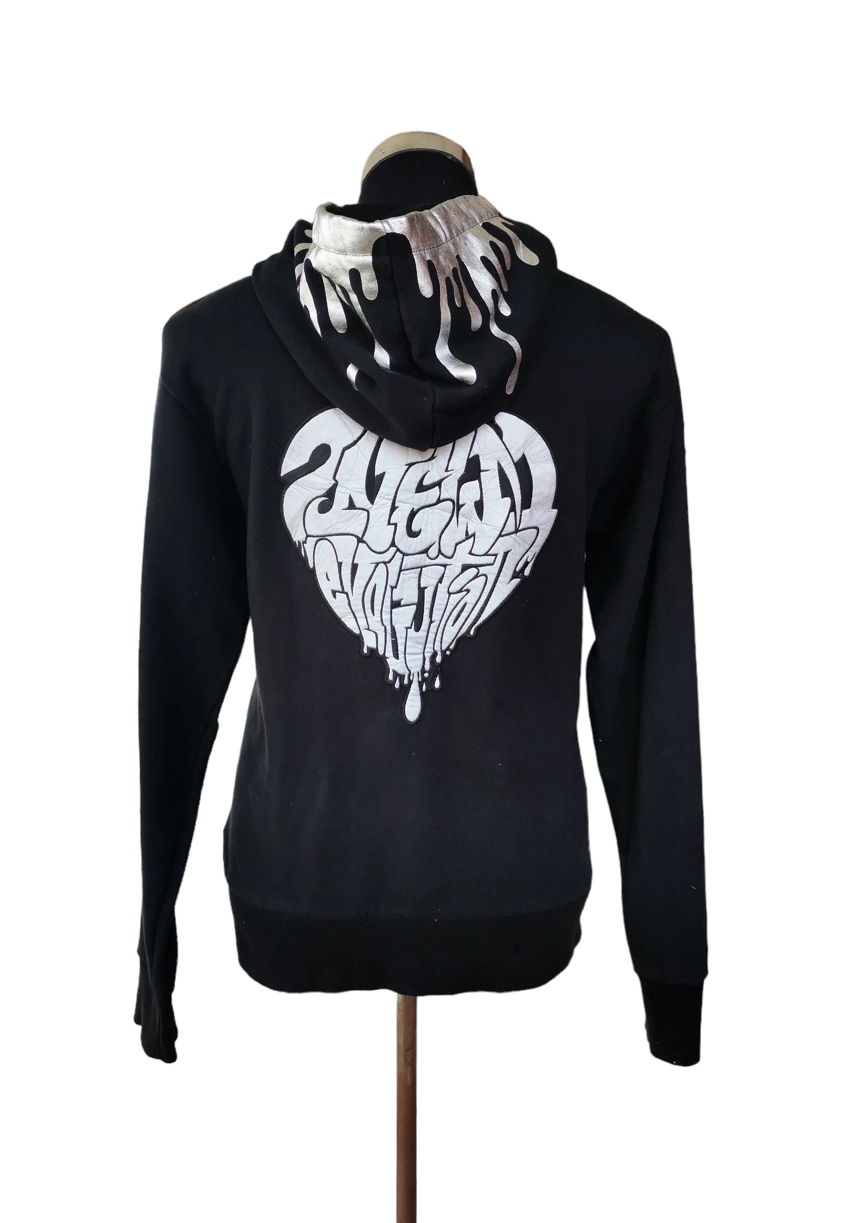 Band Tees 2NE1 Kpop Artist Hoodie BTS Blackpink Park Bom Size US L / EU 52-54 / 3 - 6 Thumbnail