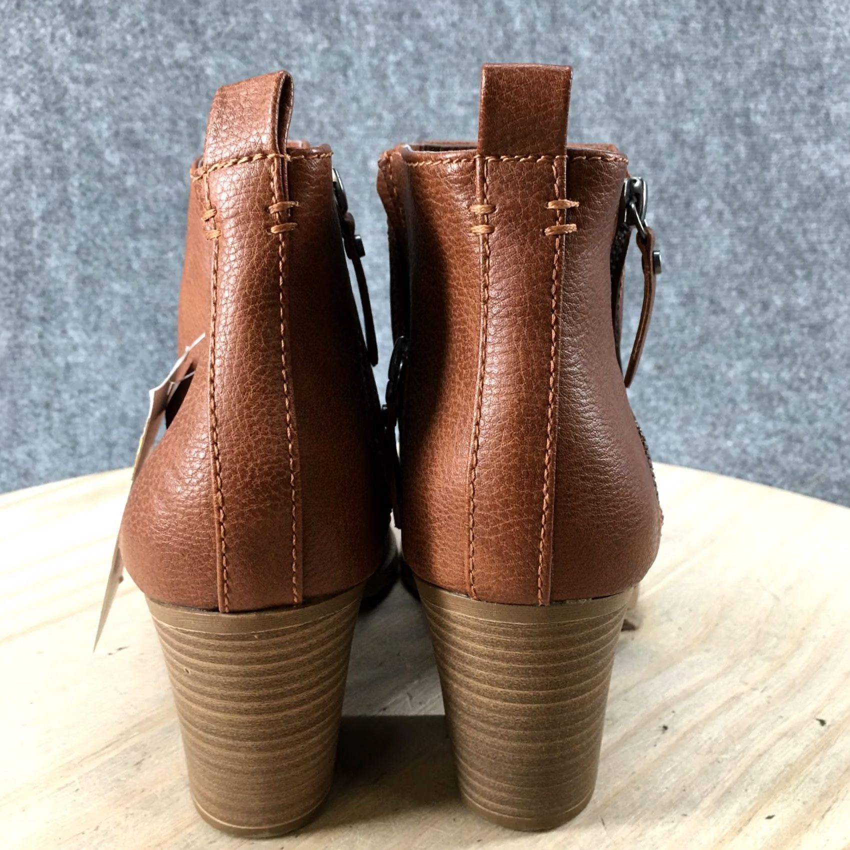 Vintage Universal Thread Boots Womens 9.5 Jameson Ankle Booties Zipper Boots Brown High Heel 17730 New Size US 10 / IT 40 - 7 Thumbnail