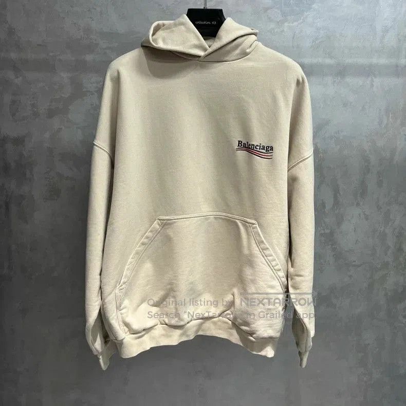 Balenciaga Balenciaga Logo Print Hoodie. Size US XXS / EU 40 - 1 Thumbnail