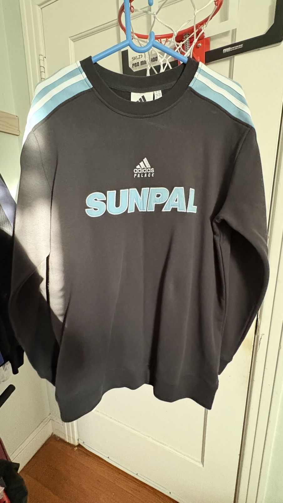 adidas PALACE sunpal トレーナーM adidas PALACE sunpal トレーナーM PALACE ADIDAS SUNPAL