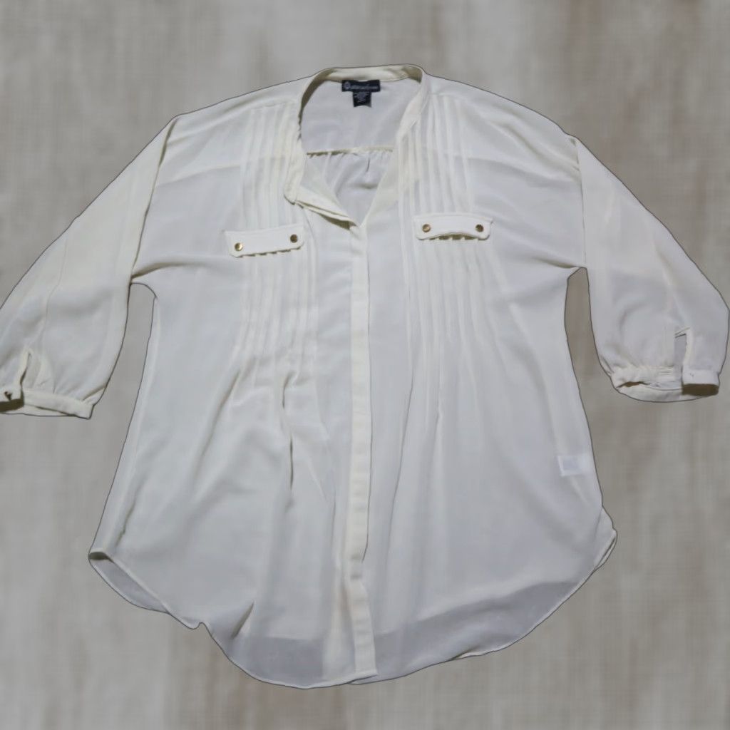 Vintage Signature Studio Shirt Adult Womens L Ivory Sheer 100% Cotton Short Sleeve Button-Up Solid Country Size L / US 10 / IT 46 - 1 Thumbnail