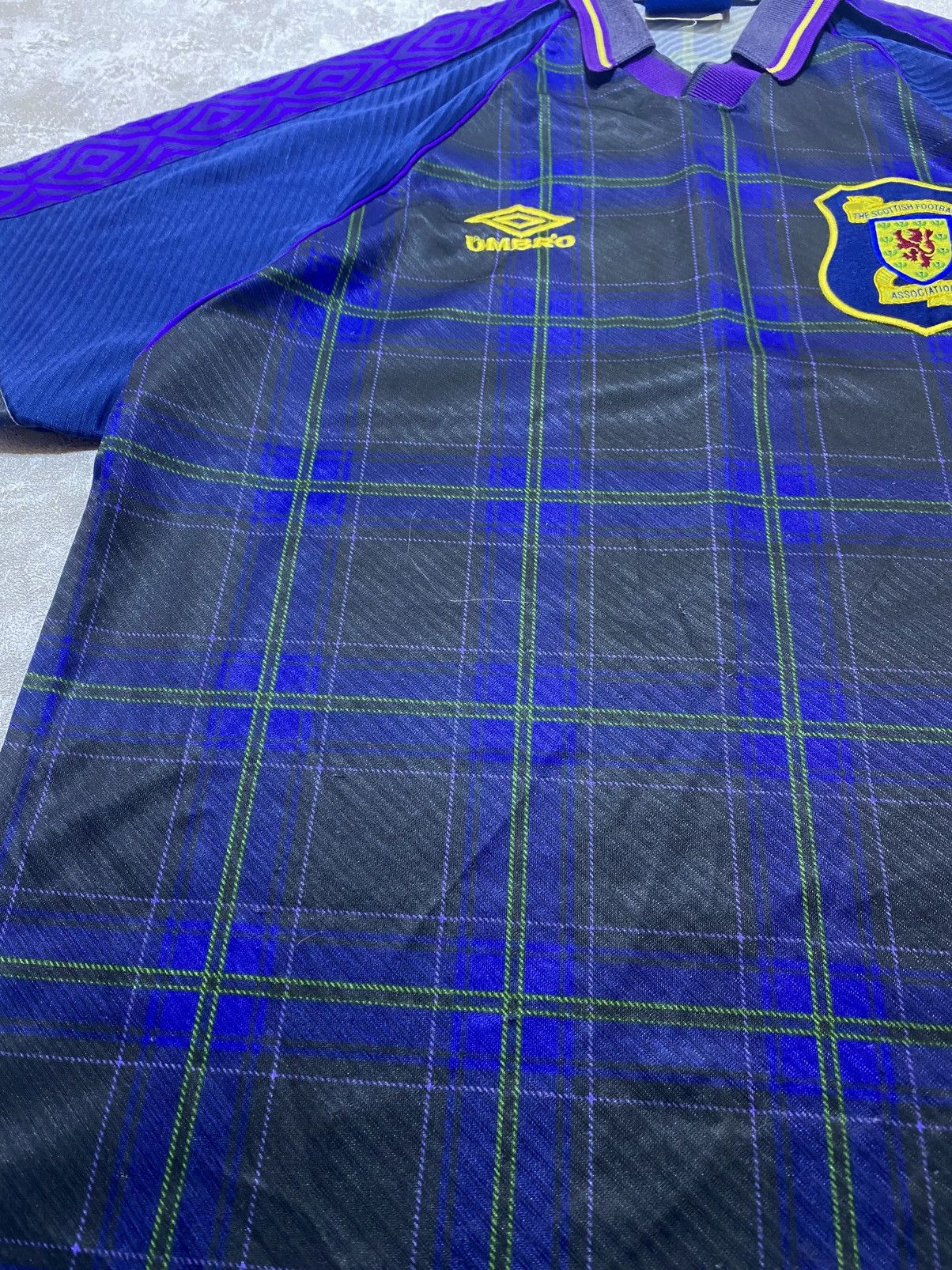 Umbro Vintage 1996 Scotland Away Shirt Umbro Tartan Pattern Rare Size US L / EU 52-54 / 3 - 5 Thumbnail