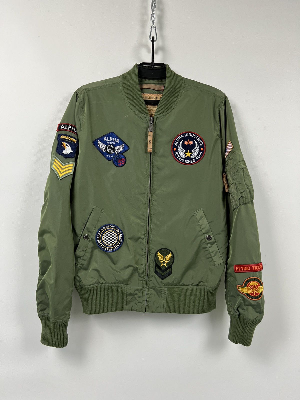 ๑空๑ 即購入可⭕️ ๑ ALPHA INDUSTRIES Msize