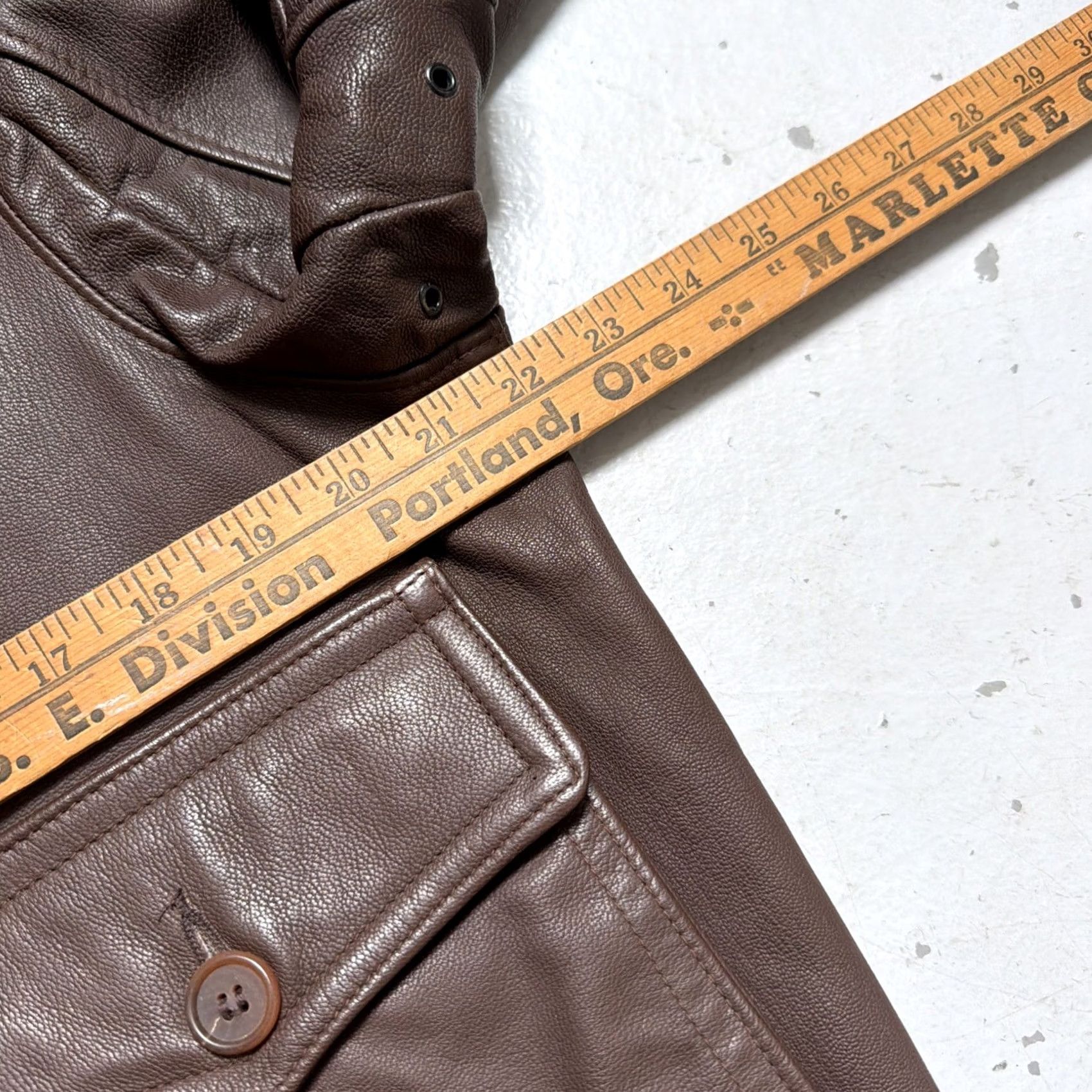 Vintage Vintage Willis & Geiger Goatskin Leather G-1 Flight Military Jacket Made USA 44 - Regular Size US S / EU 44-46 / 1 - 7 Thumbnail