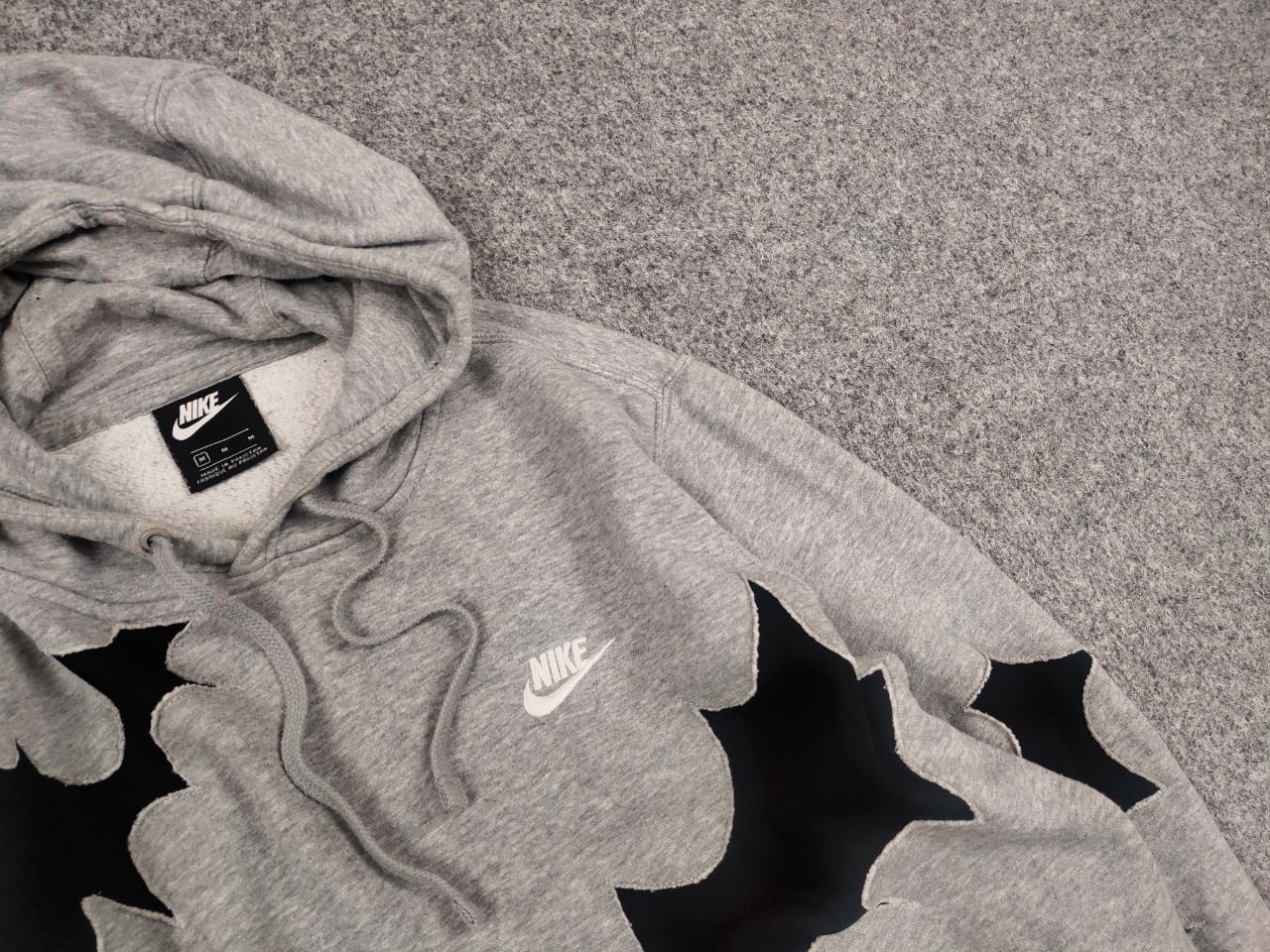 Nike Vintage Nike Gray Hoodie Y2K Style Designer Exclusive Size US M / EU 48-50 / 2 - 5 Thumbnail