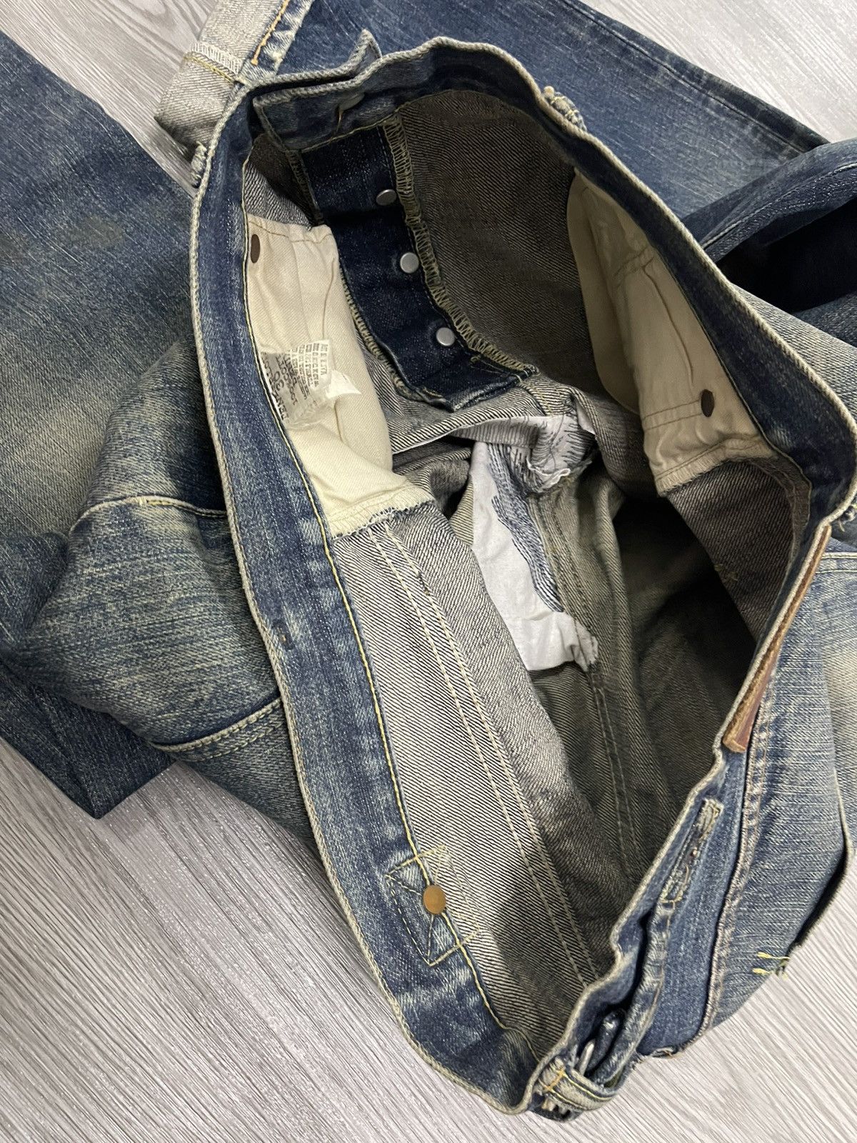 Tenderloin × Vintage Tenderloin Back Buckle Selvedges Distressed Denim Size US 32 / EU 48 - 7 Thumbnail