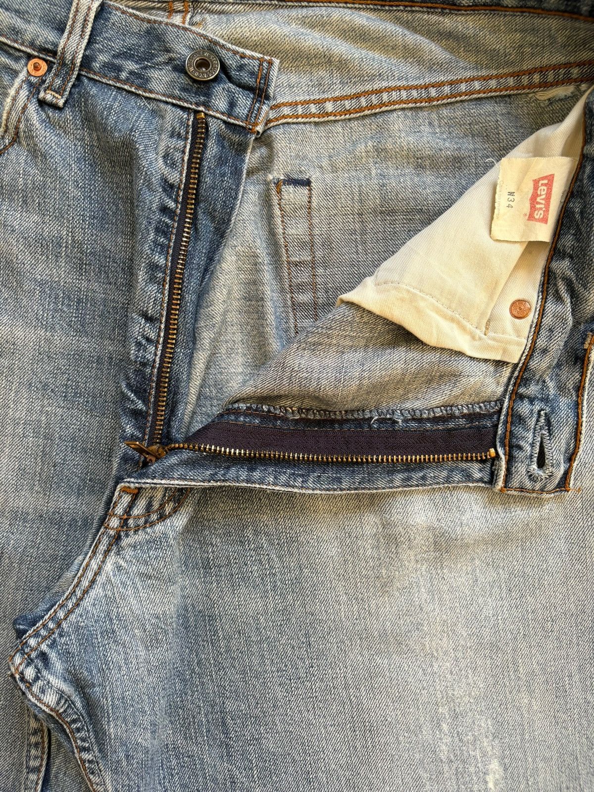 Levi's Vintage 90s Levis 504 Distressed Loose Jean Shorts Jorts Size US 34 / EU 50 - 11 Thumbnail