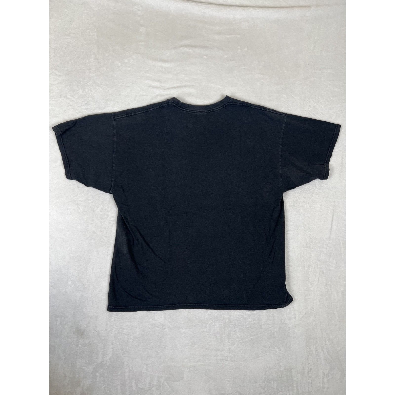 Guns N' Roses Vintage Guns N' Roses T-Shirt Size XL Black Faded Y2K 90s Size US XL / EU 56 / 4 - 7 Thumbnail