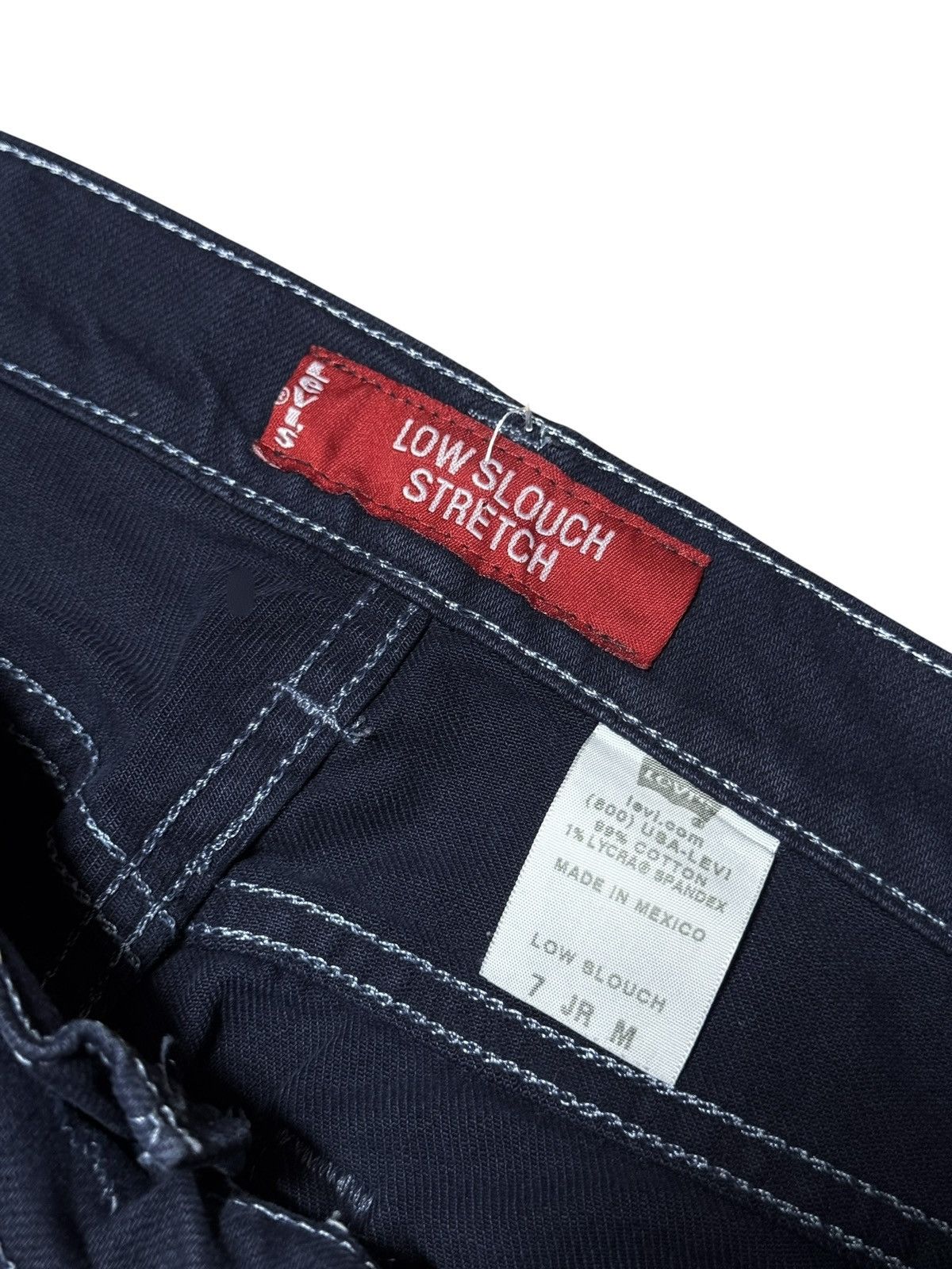 Levi's 2000s Vintage Levis Bootcut jeans Denim pants y2k Size US 30 / EU 46 - 3 Thumbnail