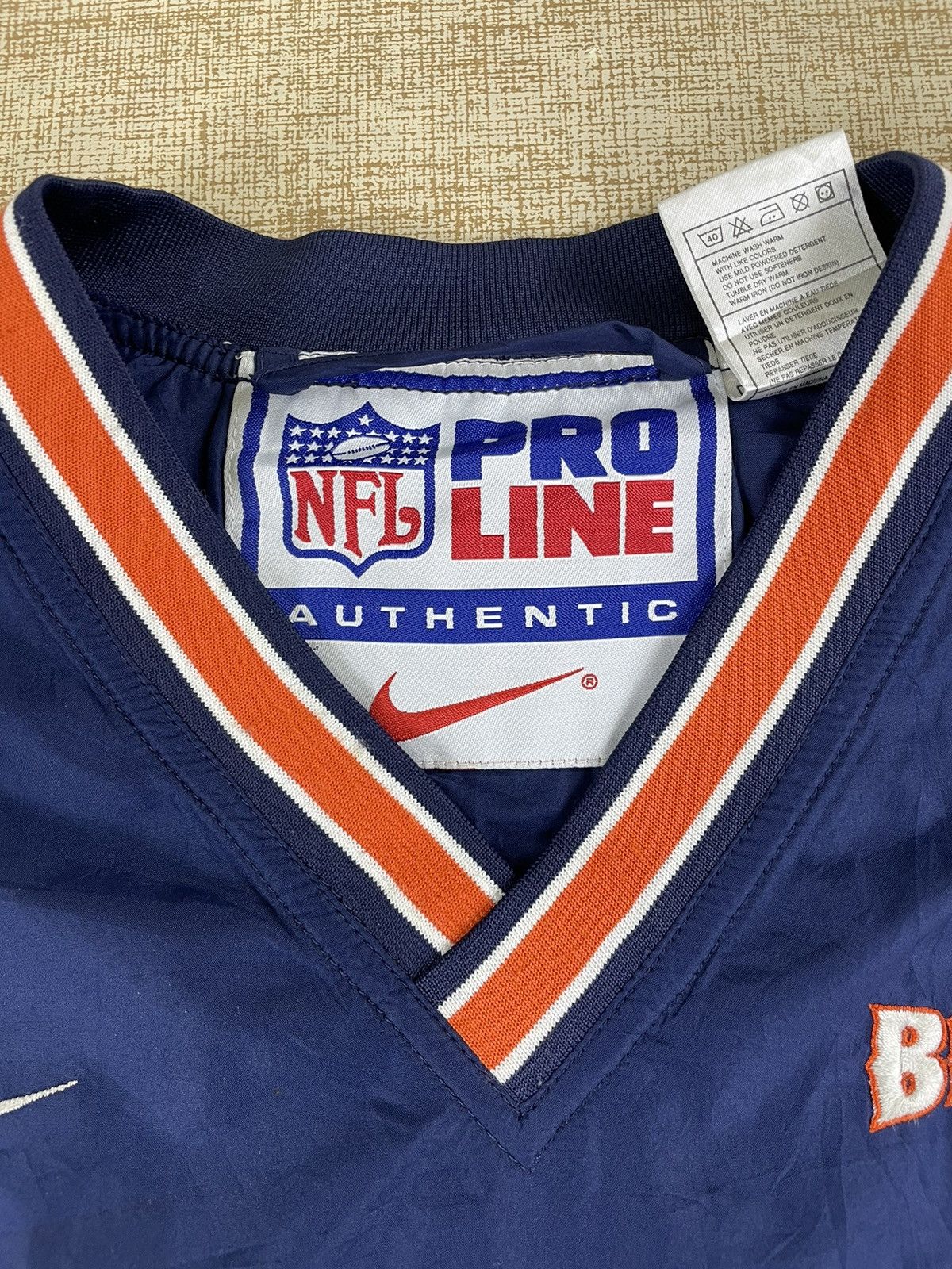 Nike 🔥90s NIKE NFL Pro Line Broncos Embroidery Swoosh Size US XL / EU 56 / 4 - 6 Thumbnail