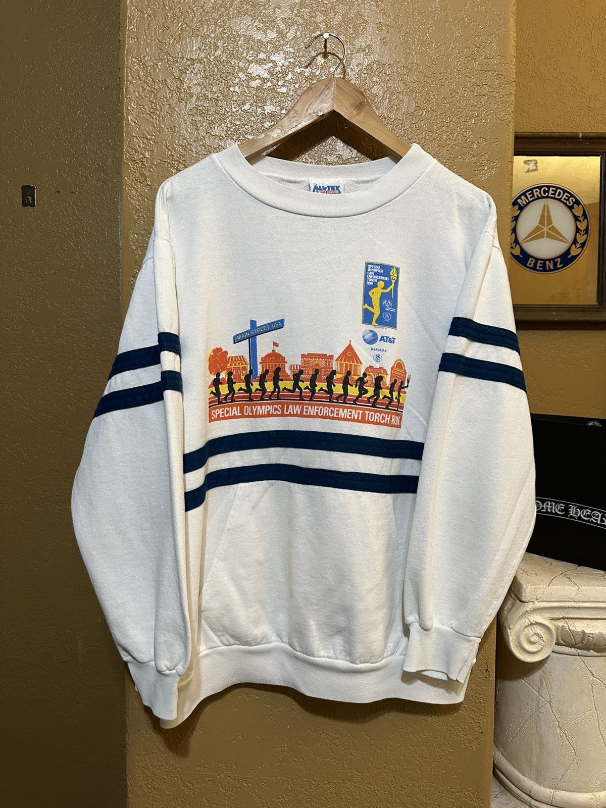 4GSELLER × Vintage vintage 80s Special Olympics Torch Run sweatshirt usa Size US L / EU 52-54 / 3 - 1 Thumbnail