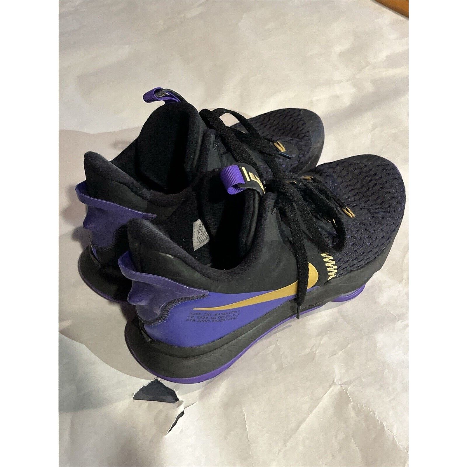 Nike Nike Lebron Witness V 5 Black Purple Gold Size Men's US 12.5 Size US 12.5 / EU 45-46 - 4 Thumbnail