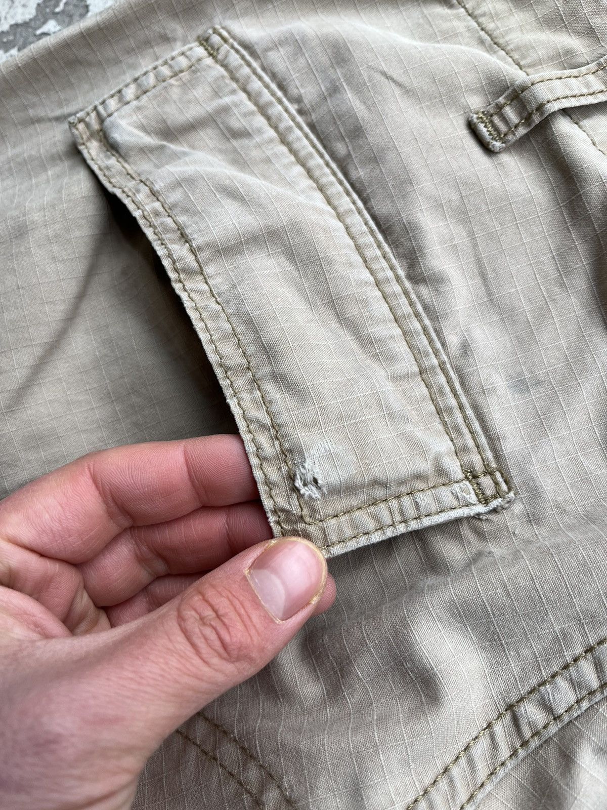 Carhartt × Carhartt Wip 90s Carhartt Double Knee Cargo Faded Distressed Pants Y2K Size US 36 / EU 52 - 6 Thumbnail