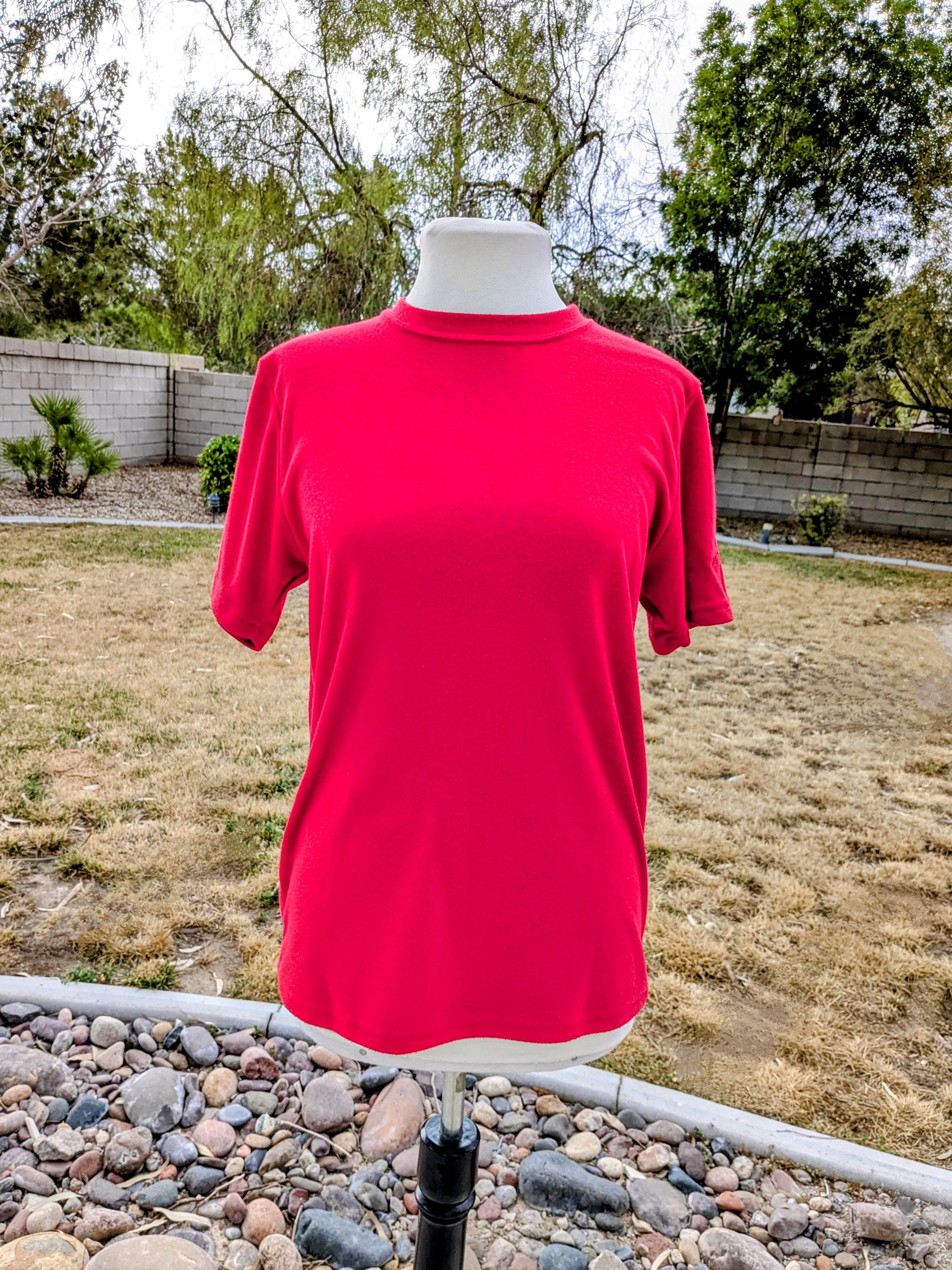 Designer Travel Smith Logo Womens CoolMax Red S/S Shirt USA-Made Top Size S / US 4 / IT 40 - 1 Thumbnail