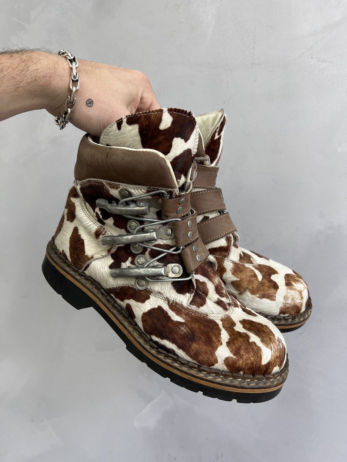 A S 98 Vintage Cow Leather Cowboy Boots Western Shoes in Brown, Men's (Size 7.5)