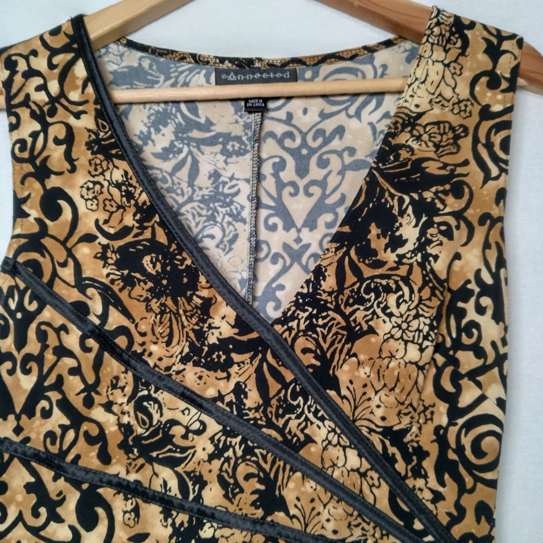 Vintage VINTAGE Connected Apparel Y2K Dress Midi Sleeveless V Neck Pullover Slimming Stretch Polyester Brown 12 Womens Size XL / US 12-14 / IT 48-50 - 7 Thumbnail