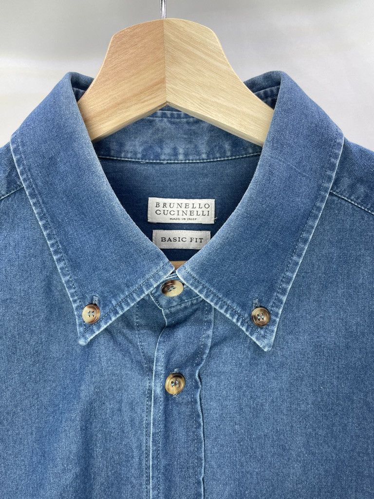 Brunello Cucinelli BRUNELLO CUCINELLI Basic Fit Distressed Denim Cotton Shirt Size US L / EU 52-54 / 3 - 3 Thumbnail