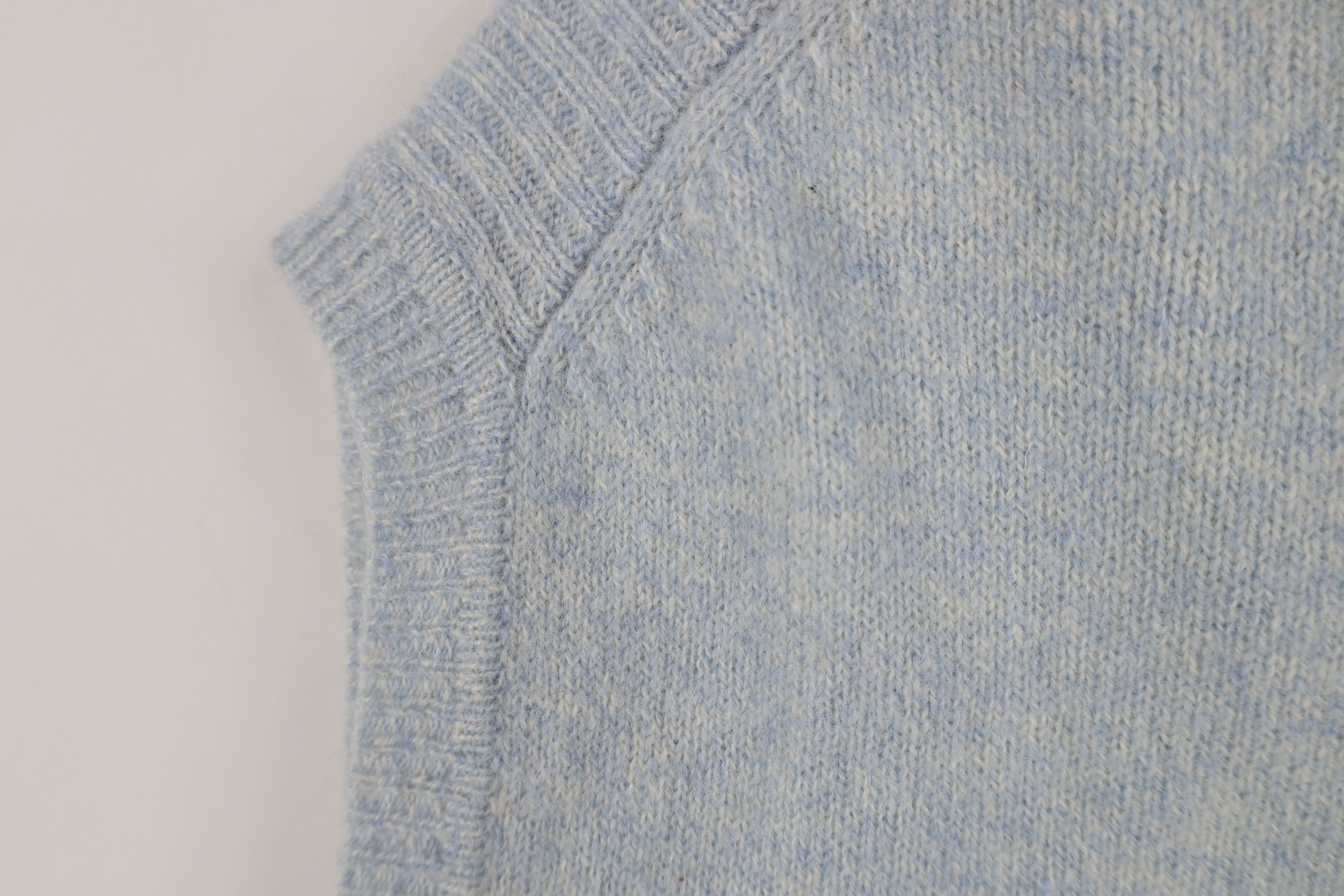 Nautica Vintage 90s Nautica Wool Knit V-Neck Sweater Vest Light Blue Size US L / EU 52-54 / 3 - 8 Thumbnail