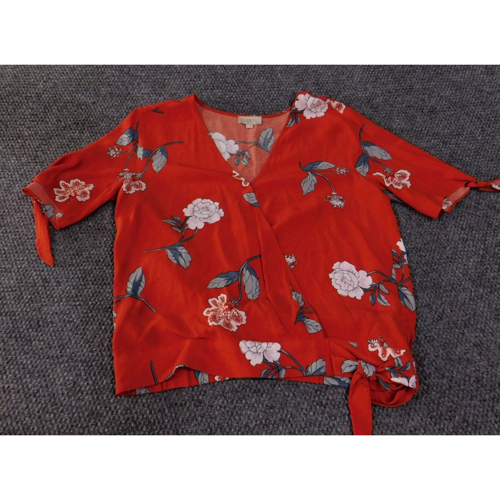 Loft LOFT Outlet Blouse Womens Small Red Floral Wrap V-Neck Tie Sleeve Lightweight Top Size S / US 4 / IT 40 - 4 Thumbnail