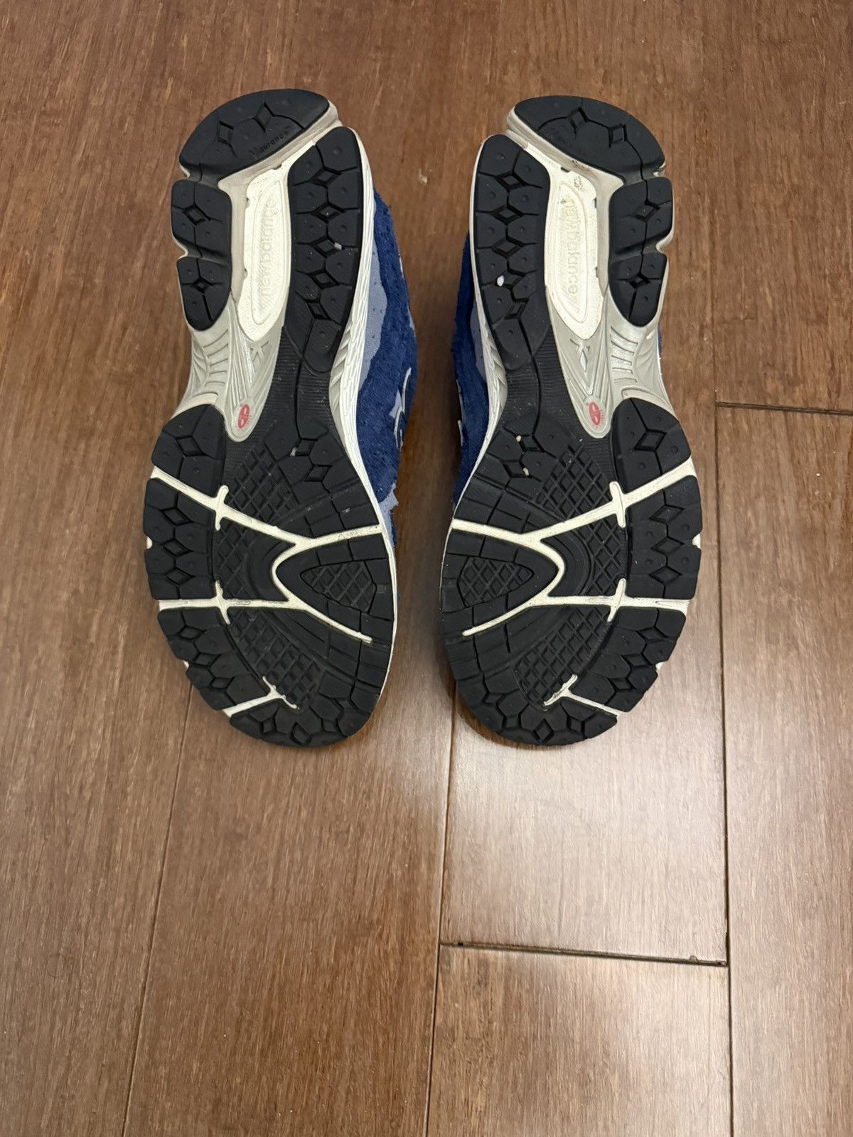 New Balance New Balance 2002R Protection Pack Size US 8.5 / EU 41-42 - 3 Thumbnail