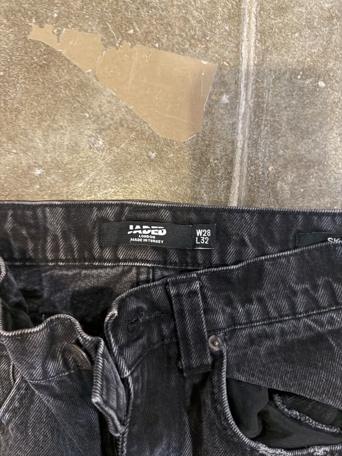 Jaded London MENS -JADED LONDON WASHED BLACK CARPENTER JEANS IN SKATE FIT Size US 30 / EU 46 - 2 Thumbnail