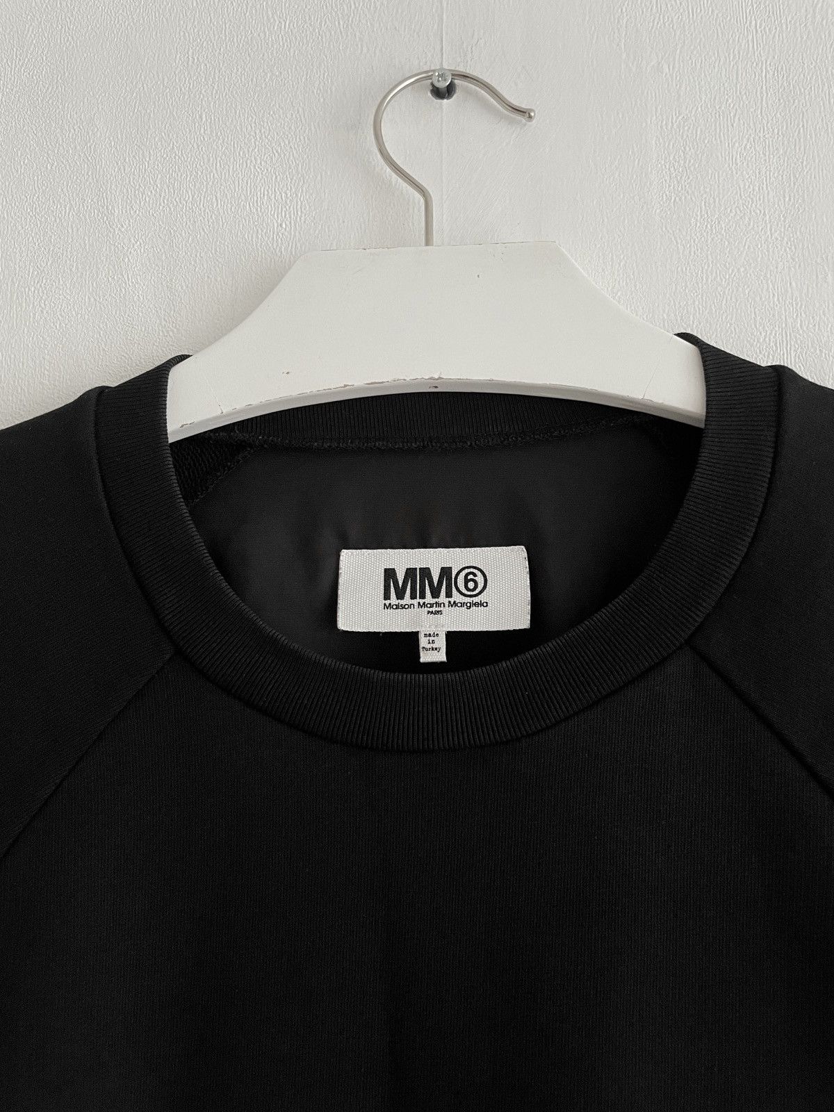 Maison Margiela Maison Margiela MM6 Black Bow Back Sweatshirt Size L / US 10 / IT 46 - 5 Thumbnail