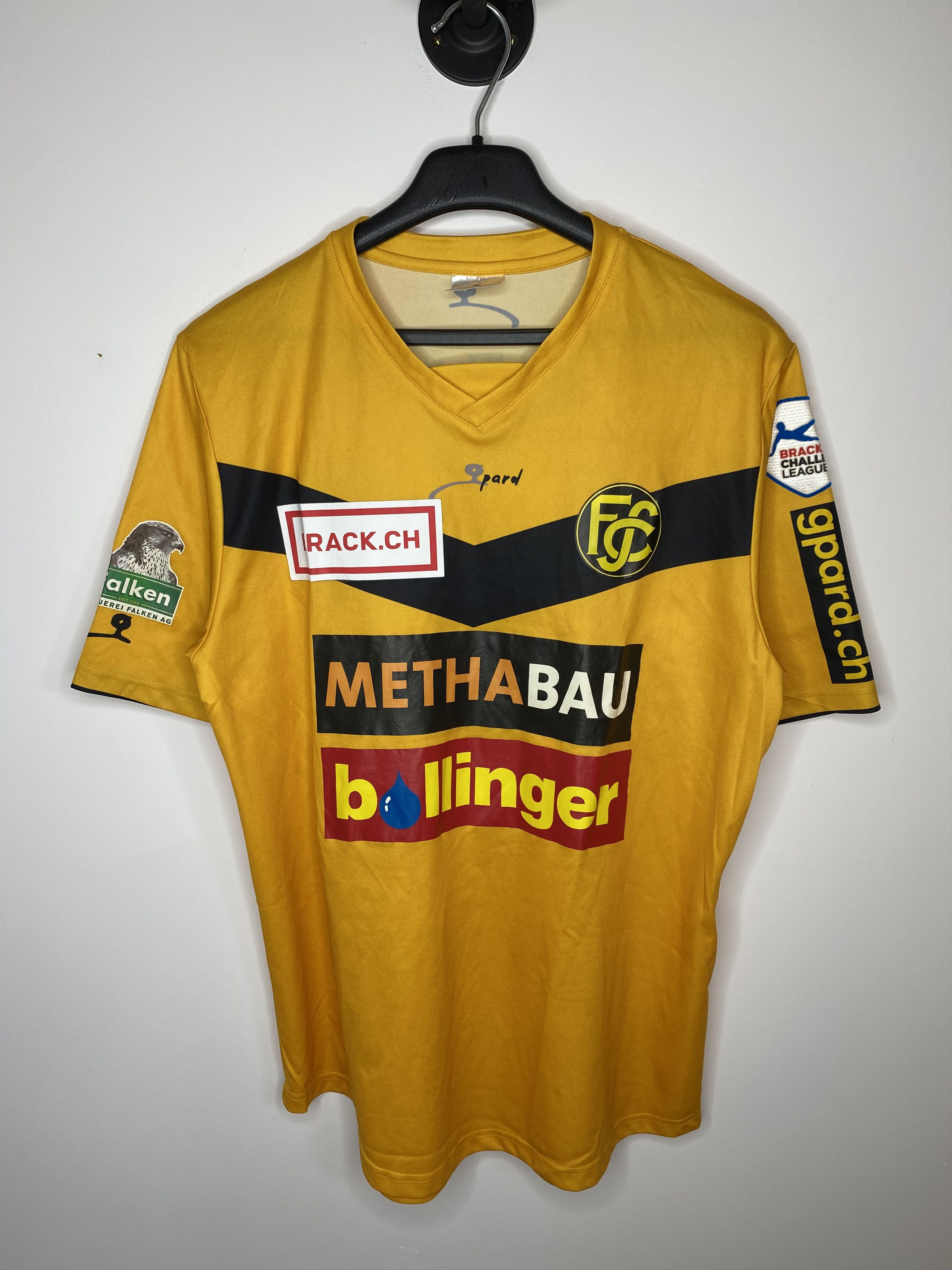 UEFA FC SCHAFFHAUSEN 2017 2018 HOME FOOTBALL SOCCER VEST JACKET Size US M / EU 48-50 / 2 - 1 Thumbnail