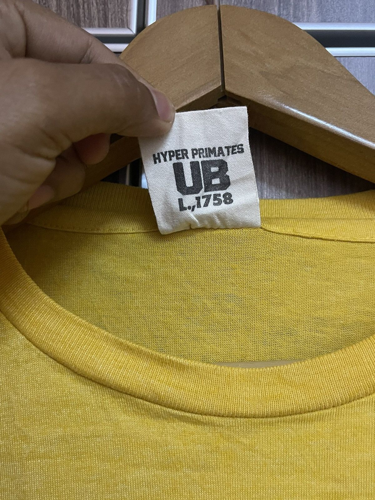 Japanese Brand × Vintage Vintage UITTG Baby cafe big logo Size US L / EU 52-54 / 3 - 4 Thumbnail