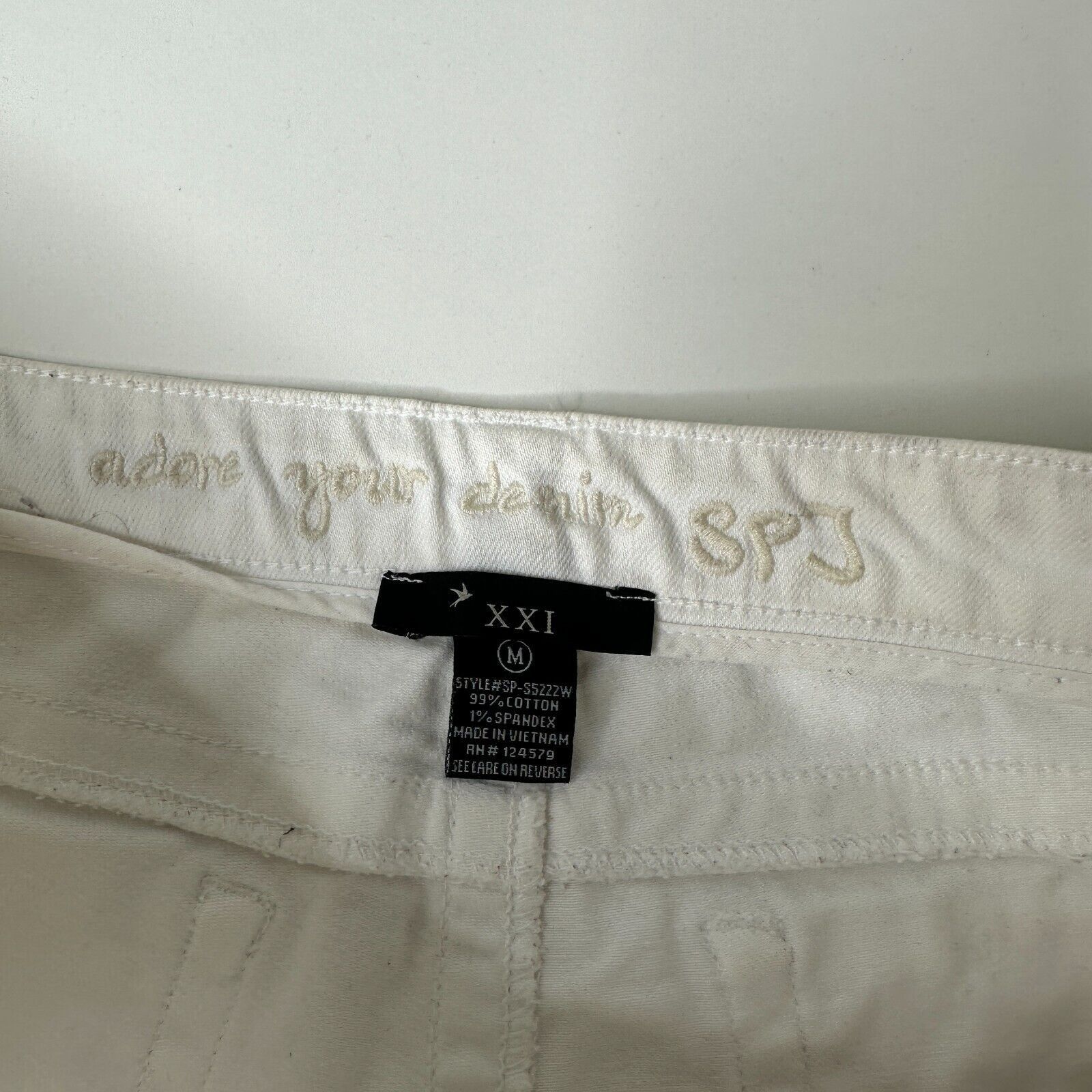 Other Adore Your Denim SPJ White Distress Denim Shorts Raw Edge Size 30" / US 8 / IT 44 - 6 Thumbnail
