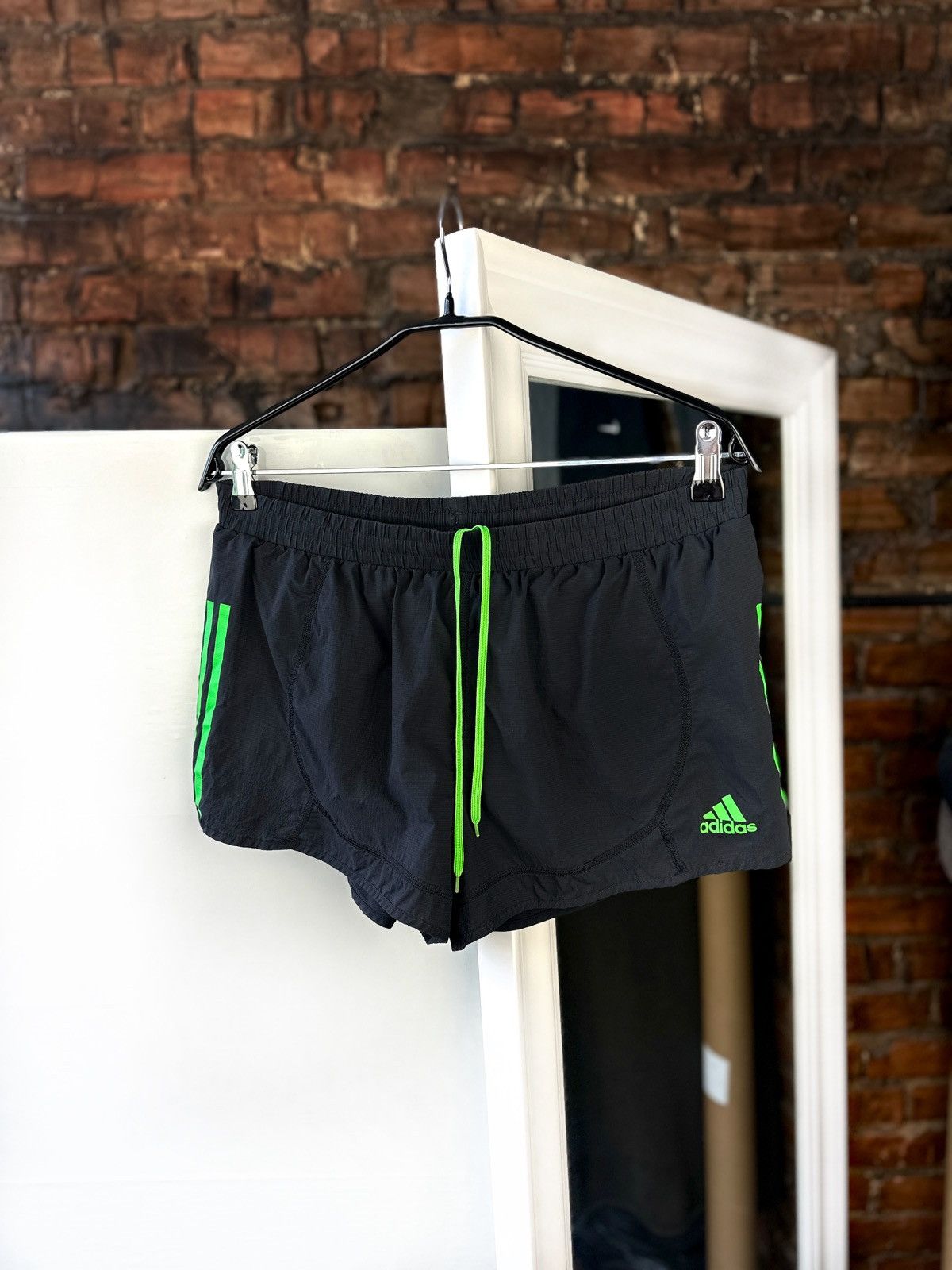 Adidas Vintage Women’s Shorts Adidas Black Size: M/L Size 31" - 1 Thumbnail