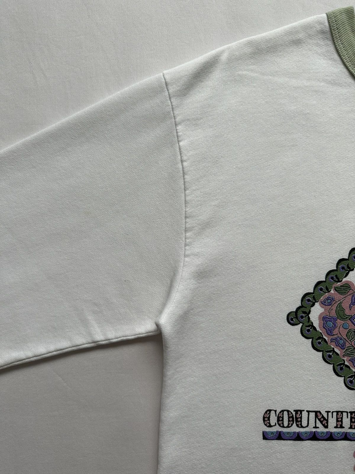 Vintage Vintage 1990s Women’s Cottage Core Graphic Sweatshirt Size M / US 6-8 / IT 42-44 - 5 Thumbnail