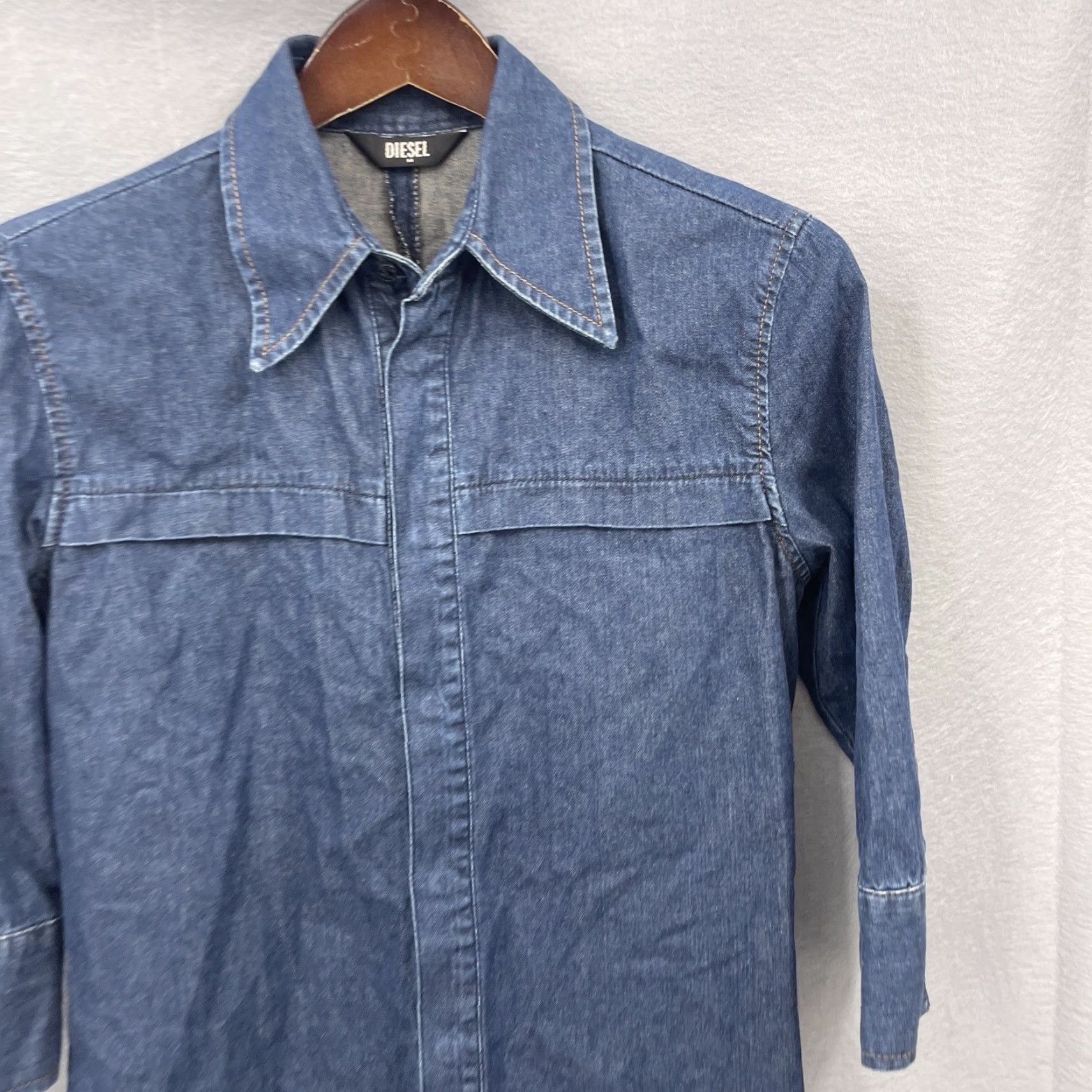 Diesel Diesel Shirt Womens Small 3/4 Sleeve Snap Denim Slim Fit y2k Quiet READ Size S / US 4 / IT 40 - 4 Thumbnail