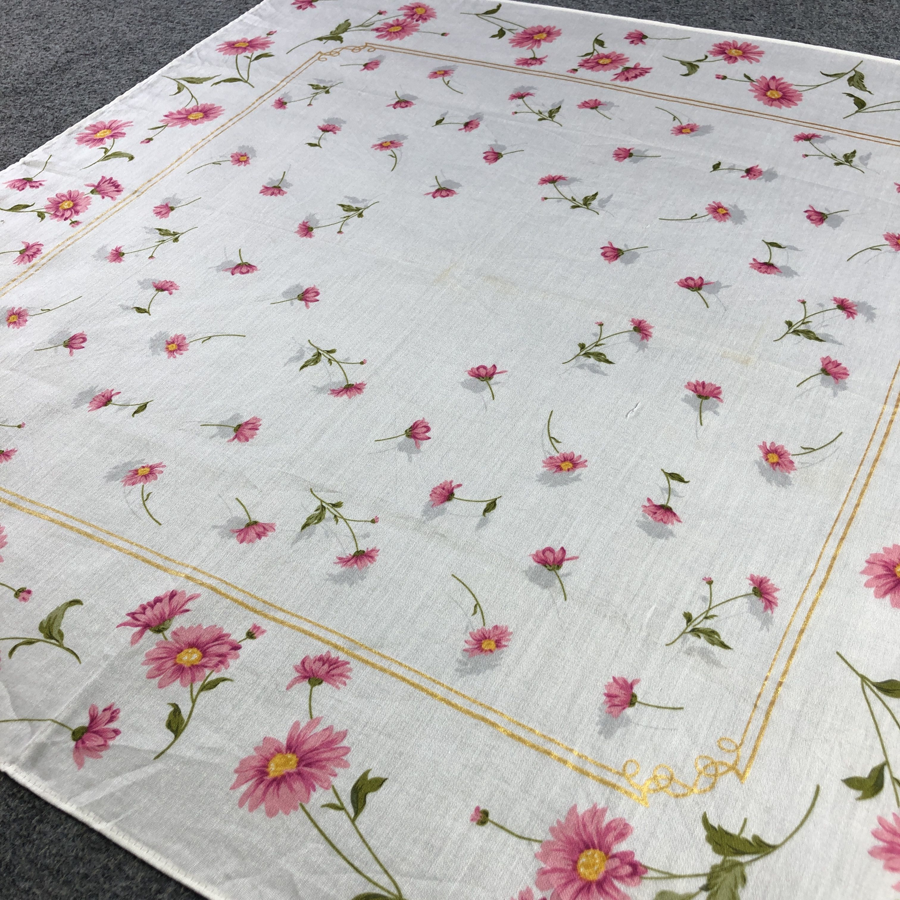 Pierre Balmain × Vintage Pierre Balmain Handkerchief Neckerchief Bandana H2427 Size ONE SIZE - 3 Thumbnail