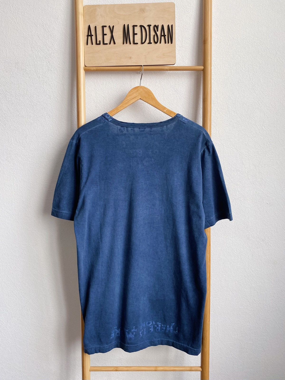 Maison Margiela MAISON MARTIN MARGIELA AIDS garment dyed v- neck t-shirt Size US L / EU 52-54 / 3 - 9 Thumbnail