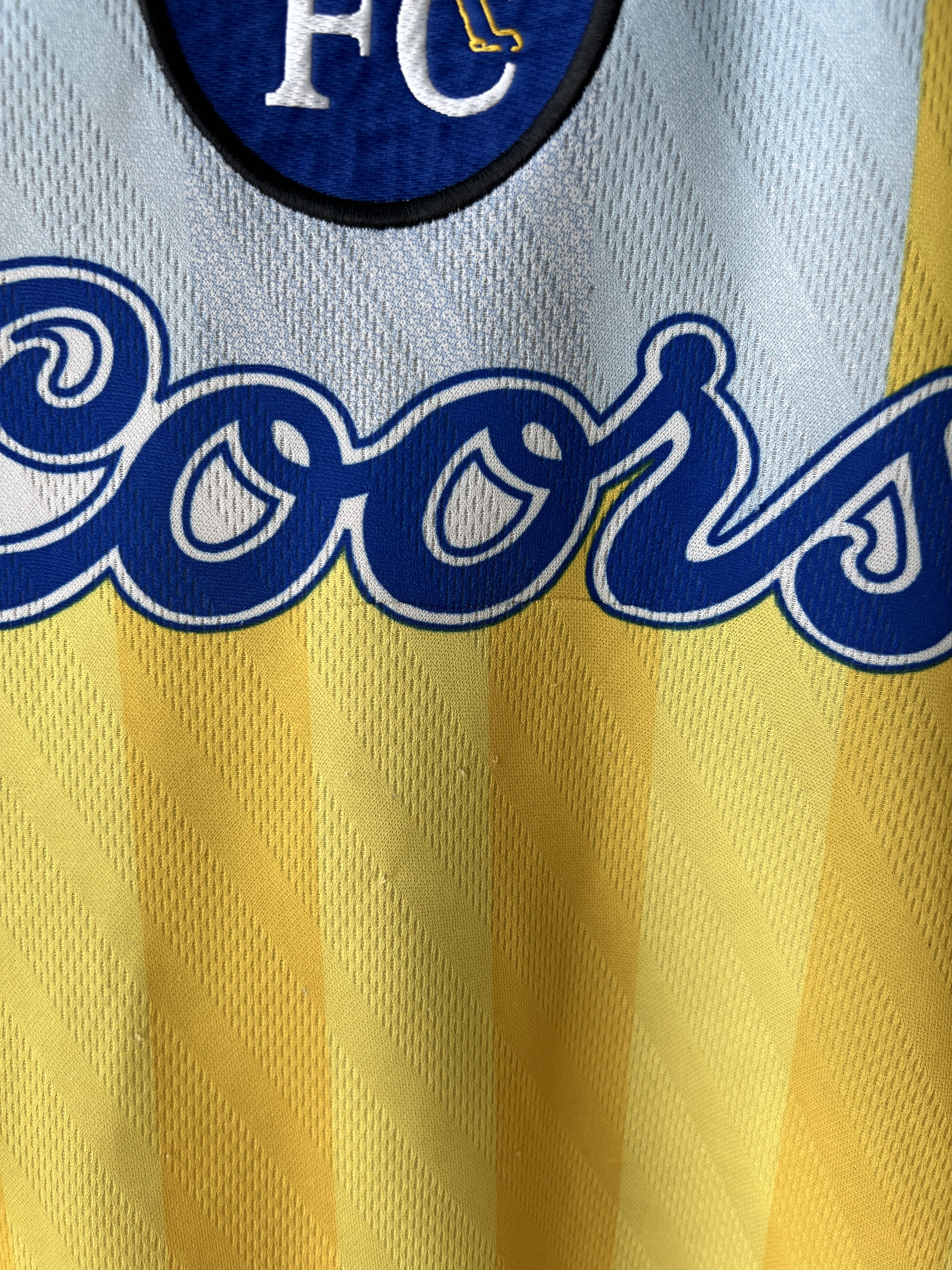 Umbro (XL) Chelsea 1996-97 Away Kit Zola #25 Size US XL / EU 56 / 4 - 8 Thumbnail