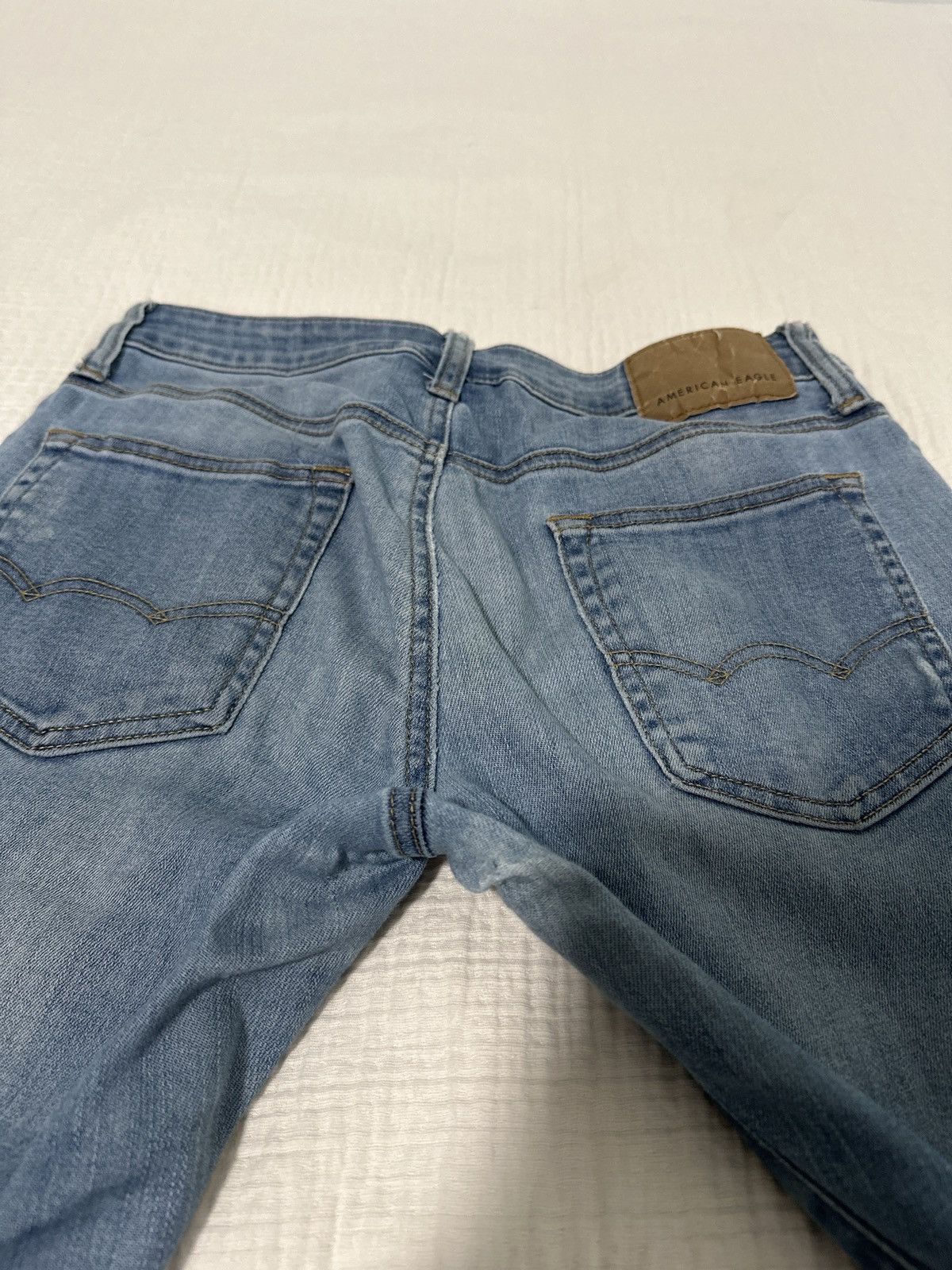 American Eagle Outfitters Distressed blue denim Size US 30 / EU 46 - 3 Thumbnail