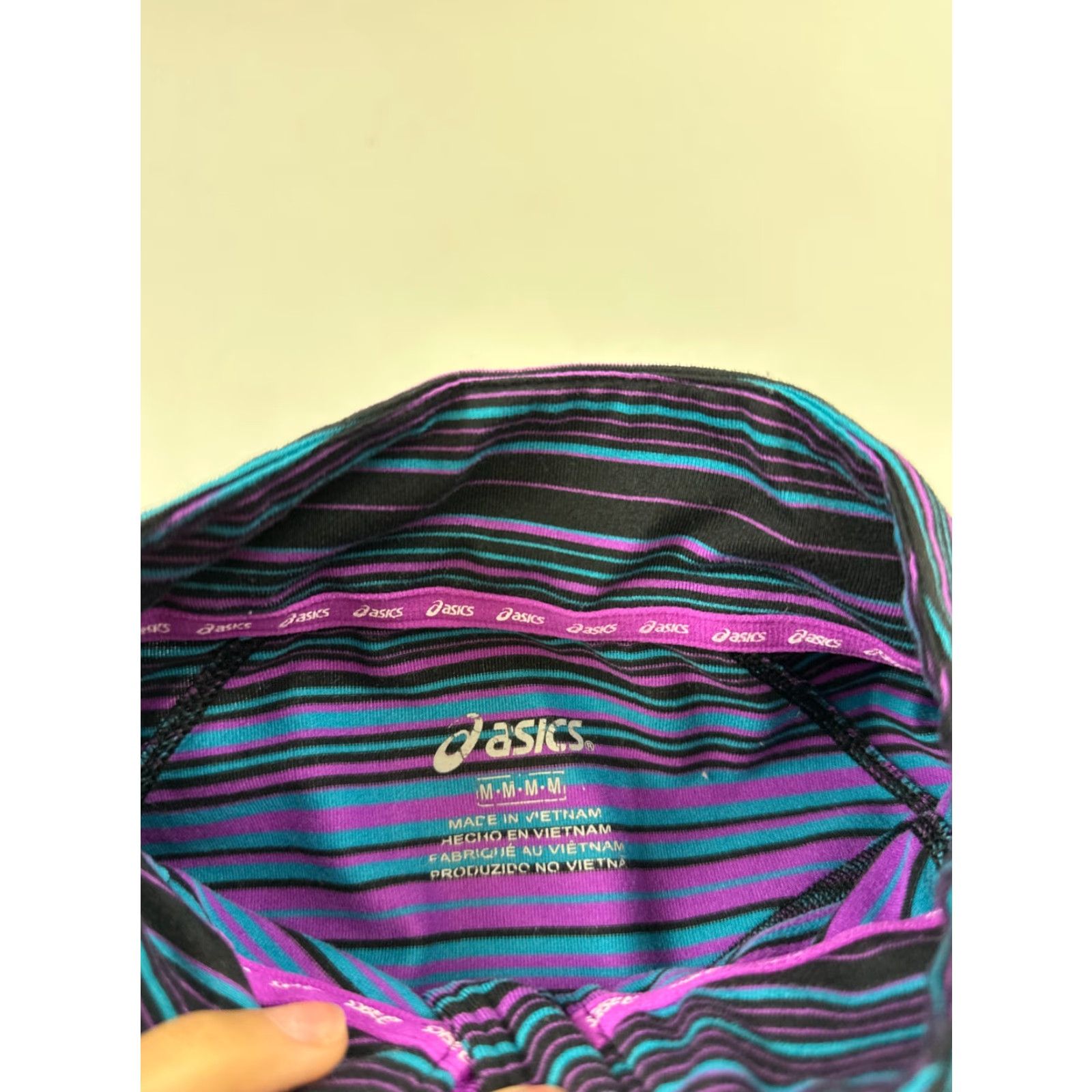 Asics ASICS Shirt Womens M Thermostripe Lightweight Running 1/4 Zip Top Multicolor Striped Long Sleeve Athletic Size M / US 6-8 / IT 42-44 - 4 Thumbnail