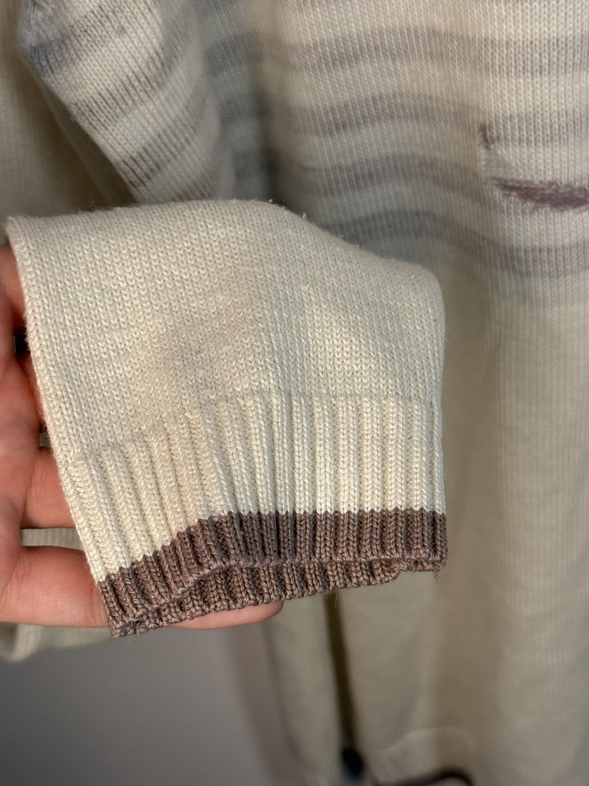 Yves Saint Laurent Beige YSL Sweater Big Logo Lightweight Size US M / EU 48-50 / 2 - 13 Thumbnail