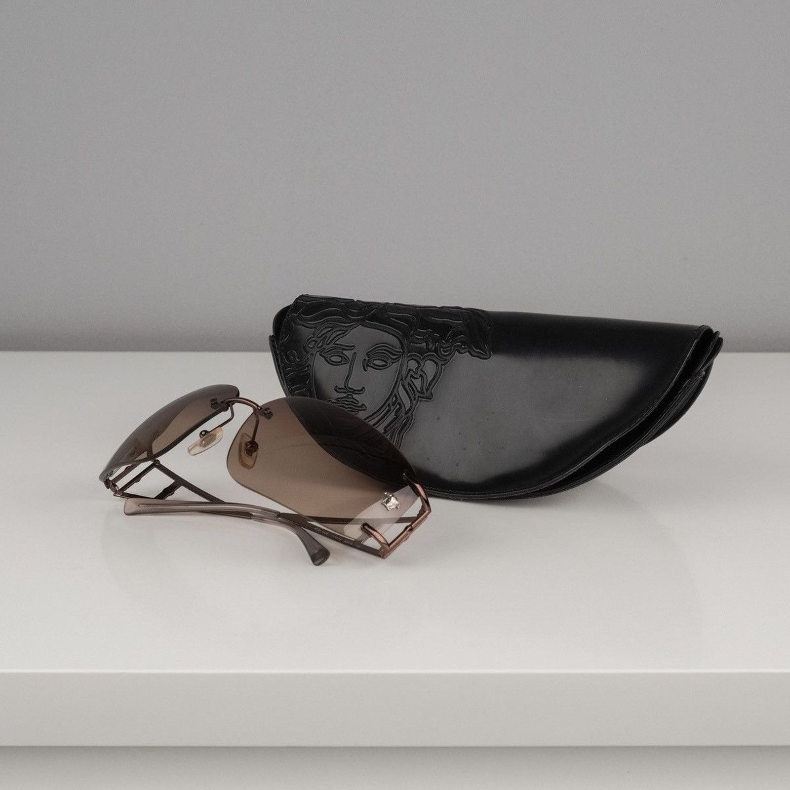 Versace Vintage versace medusa greca logo rimless bronze sunglasses Size ONE SIZE - 8 Thumbnail