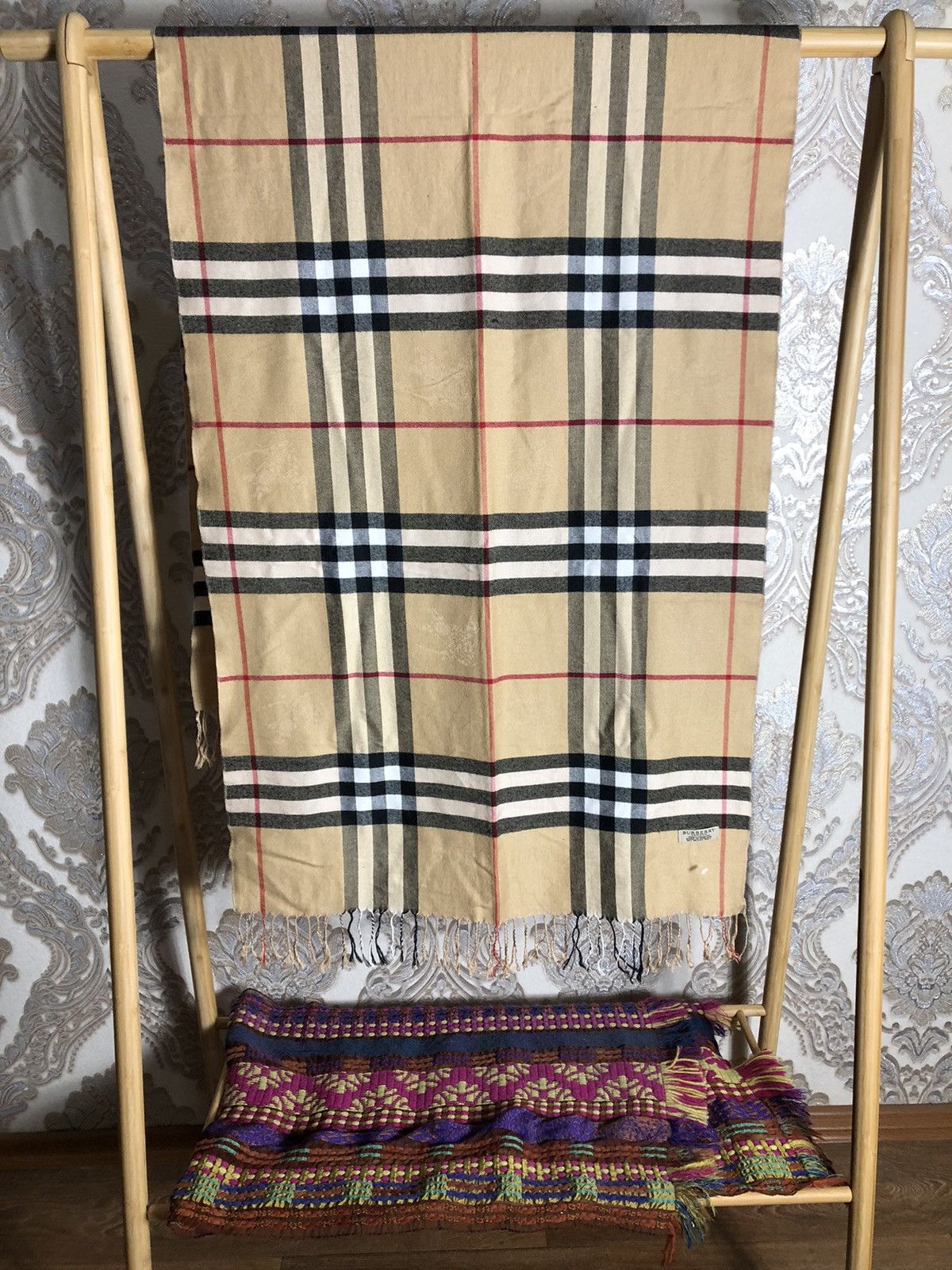 Burberry VINTAGE BURBERRY LONDON ENGLAND DESIGNER SCARVES LONG 90s Size ONE SIZE - 1 Thumbnail