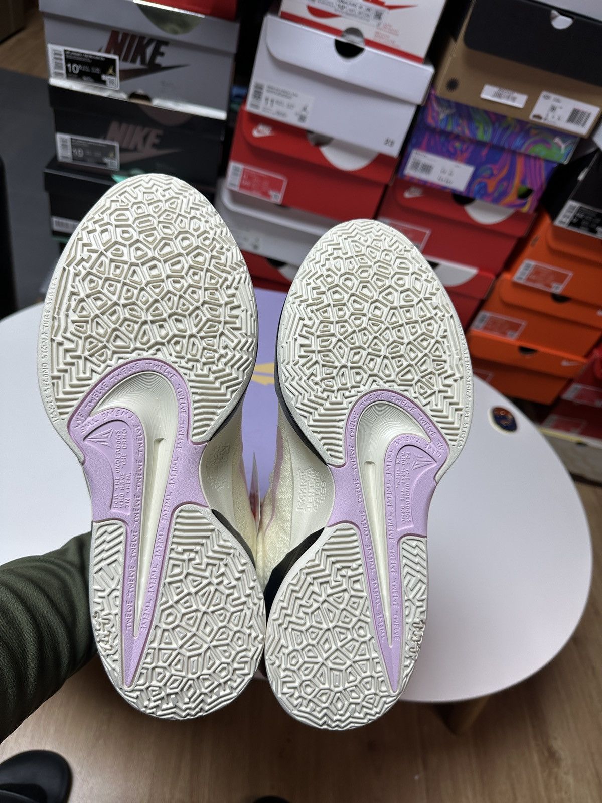 Nike New Size 10.5 US MEN JA 2 EP Coconut Milk/ Pink Size US 10.5 / EU 43-44 - 11 Thumbnail