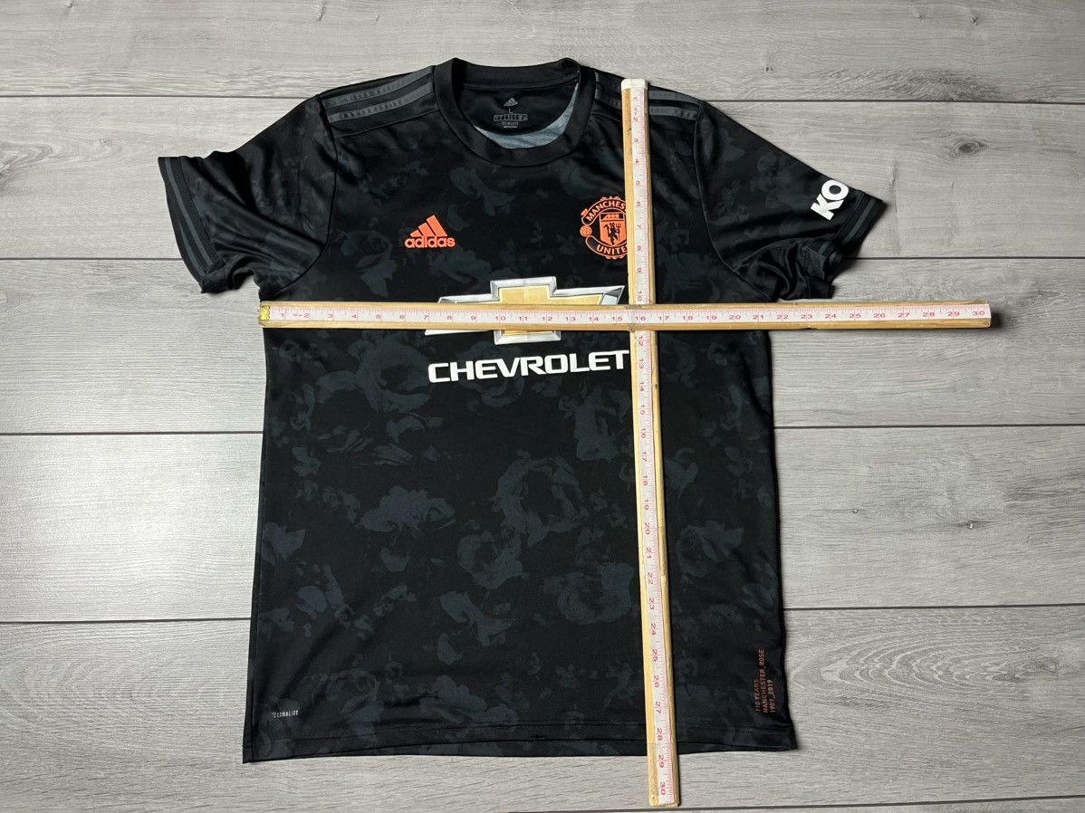Adidas MANCHESTER UNITED ADIDAS 2019/20 FOOTBALL SOCCER JERSEY Size US L / EU 52-54 / 3 - 7 Thumbnail