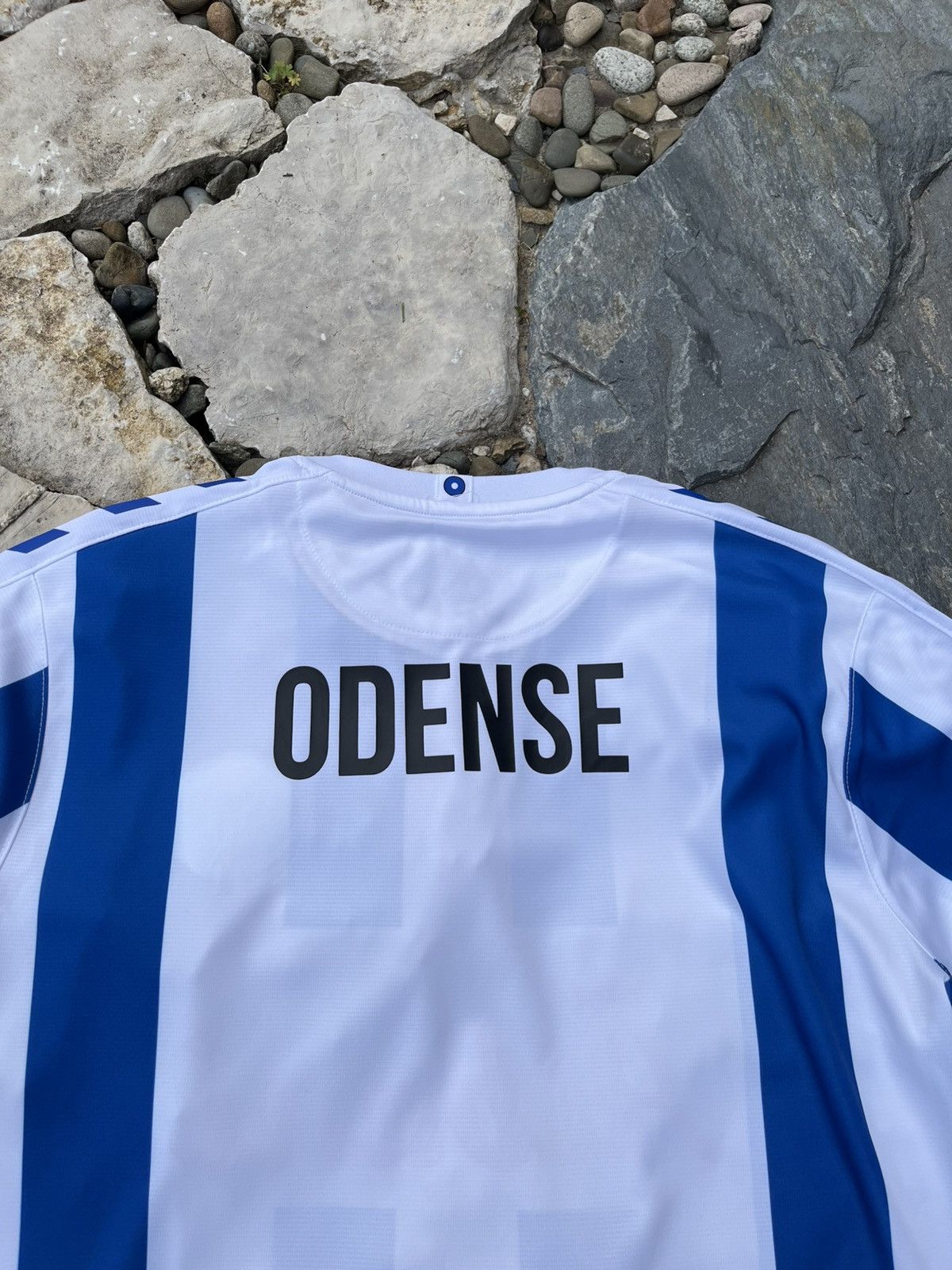 Hummel Hummel soccer jersey Odense 2018 Denmark striped tee Albani Size US L / EU 52-54 / 3 - 21 Thumbnail