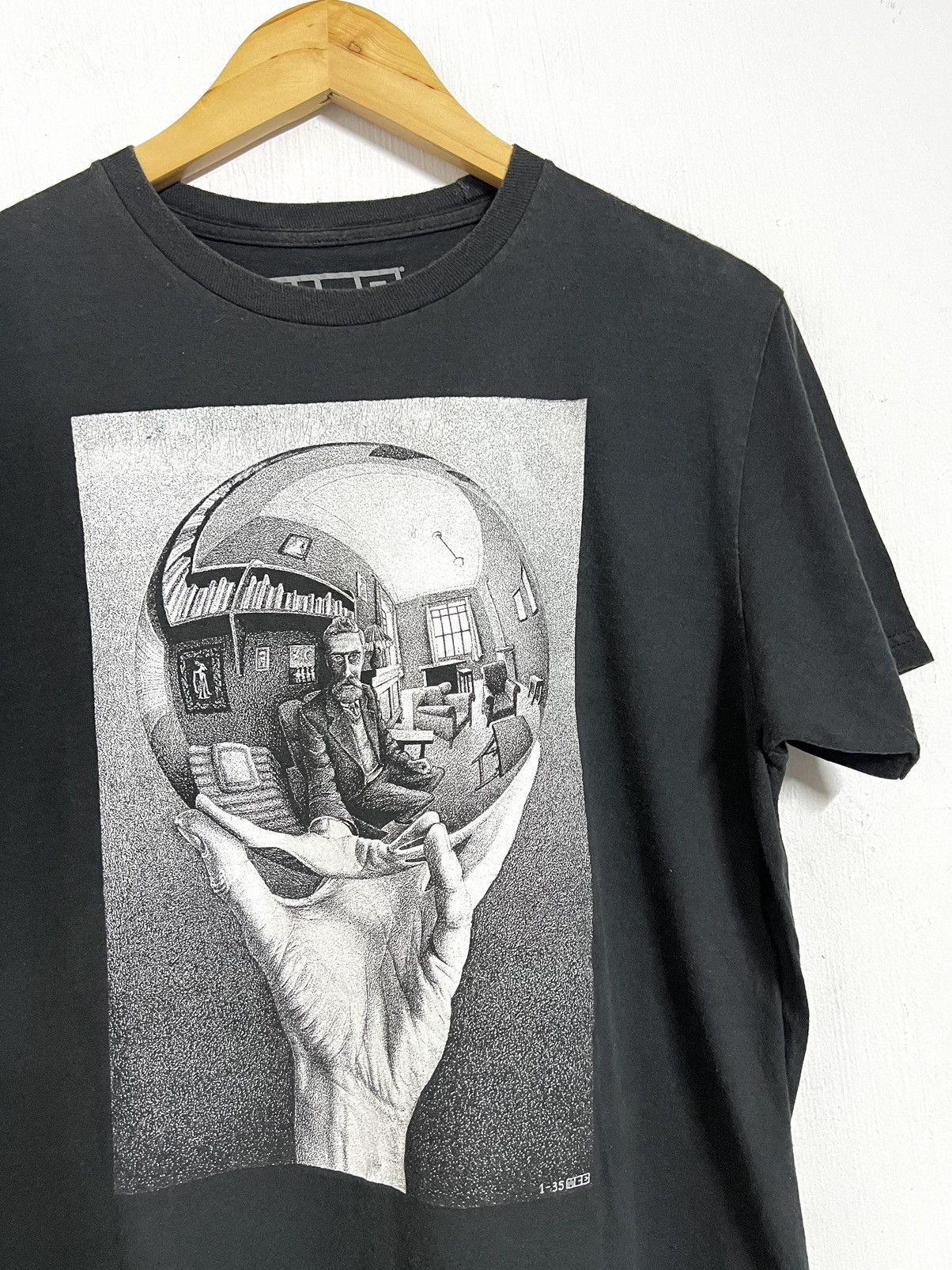 Designer × Vintage 🔥HOT DROPS🔥MC ESCHER BIG PRINT ART TSHIRT Size US L / EU 52-54 / 3 - 1 Thumbnail