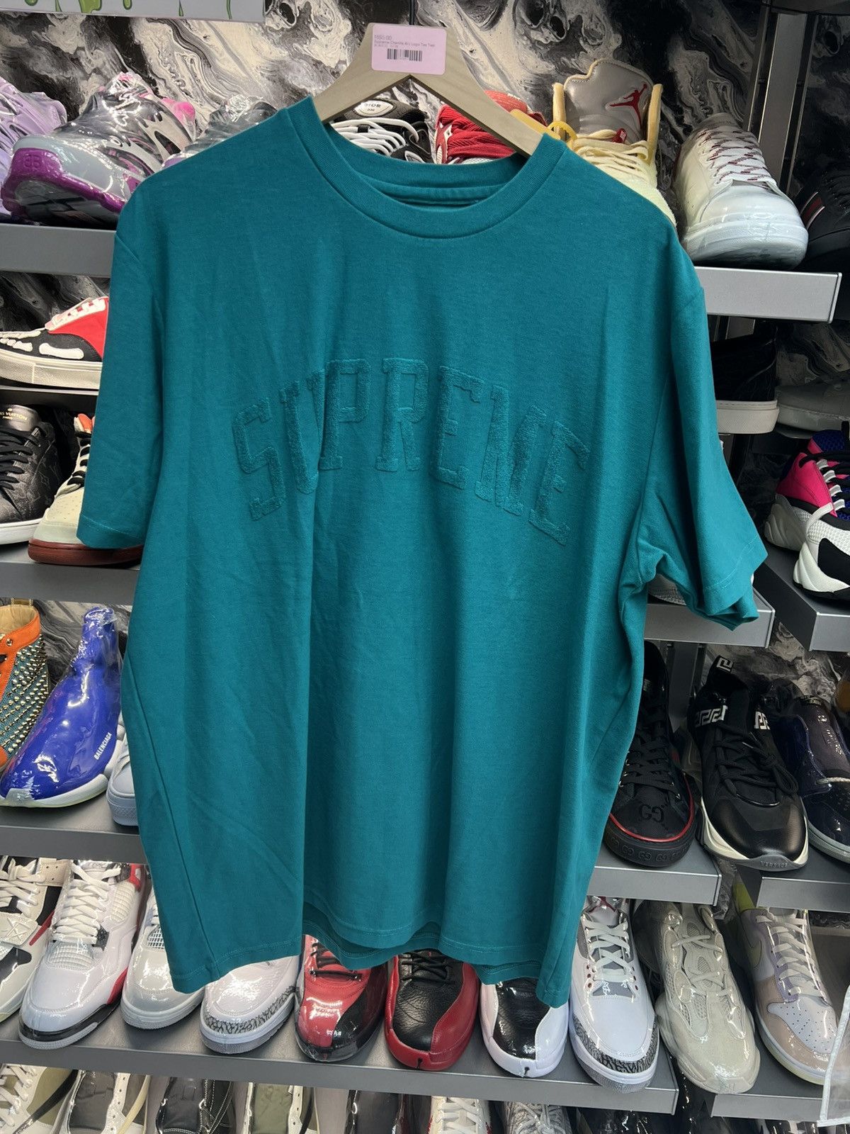 Supreme Supreme chenille Arc Logo Tee Teal Size US XL / EU 56 / 4 - 1 Thumbnail